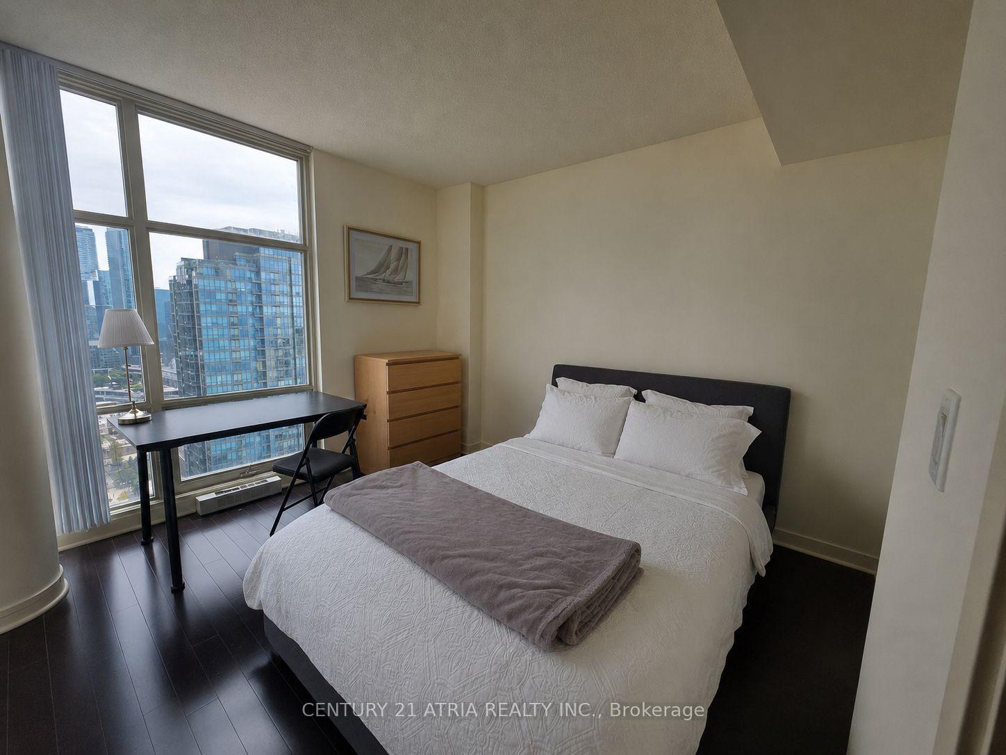 Photo 10 of Unit 3706, 35 Mariner Terrace, Toronto, Waterfront Communities — HOMEH