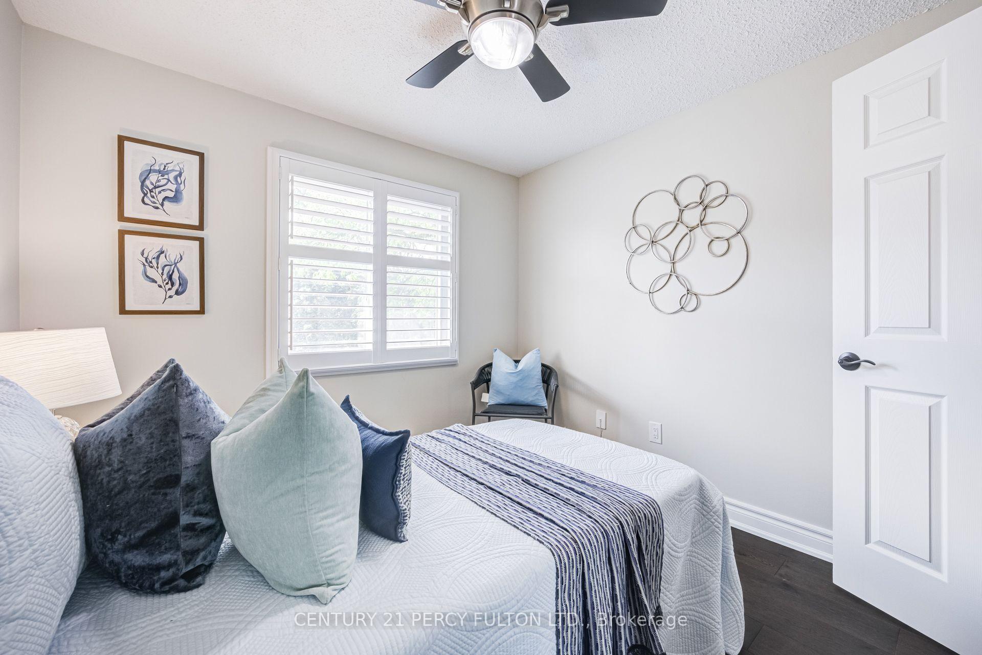 Photo 21 of 87 Crab Apple Way, North York, Parkwoods-Donalda — HOMEH