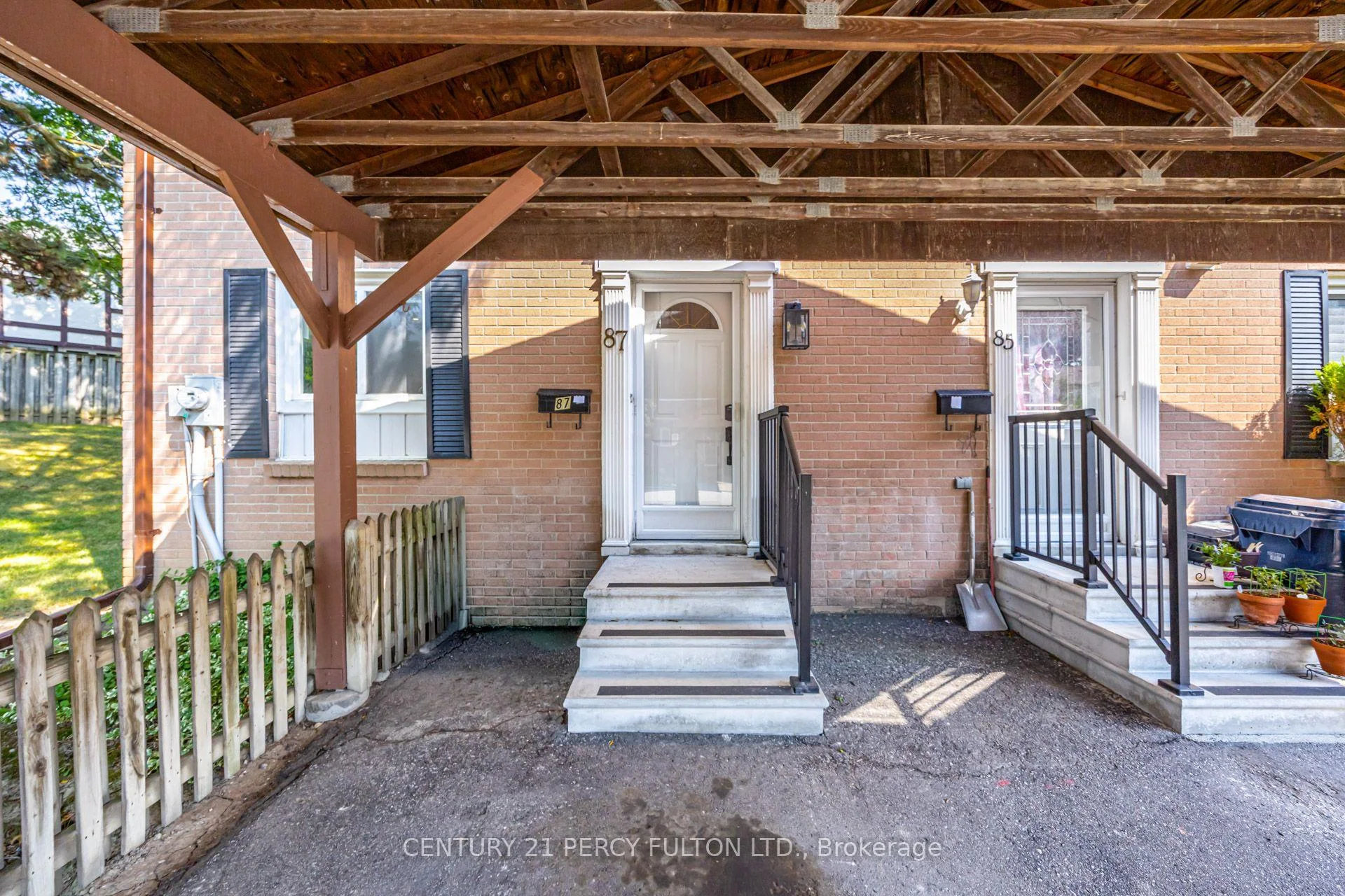 Photo 51 of 87 Crab Apple Way, North York, Parkwoods-Donalda — HOMEH