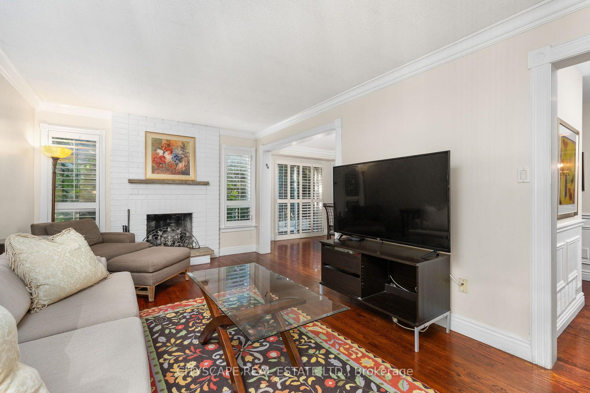 Photo 18 of 112 Mulholland Drive, Vaughan, Beverley Glen — HOMEH
