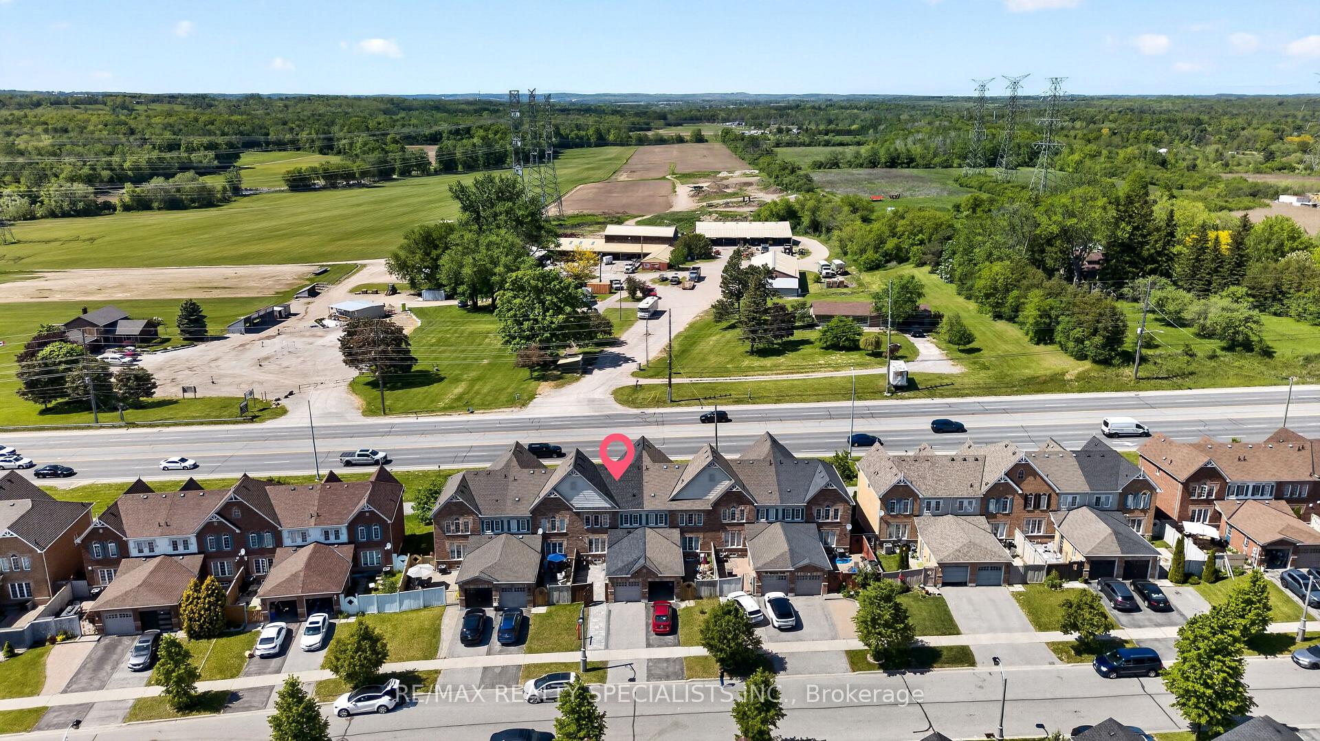 Photo 41 of 45 Warnford Circle, Ajax, Northeast Ajax — HOMEH