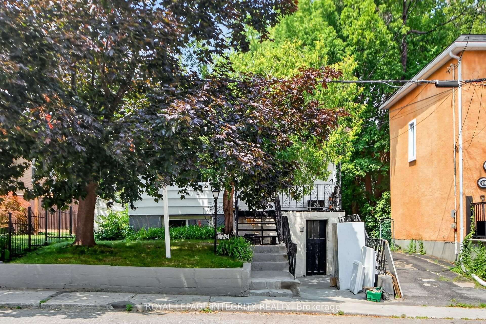 Photo 9 of 173 Genest Street, Ottawa, Vanier — HOMEH
