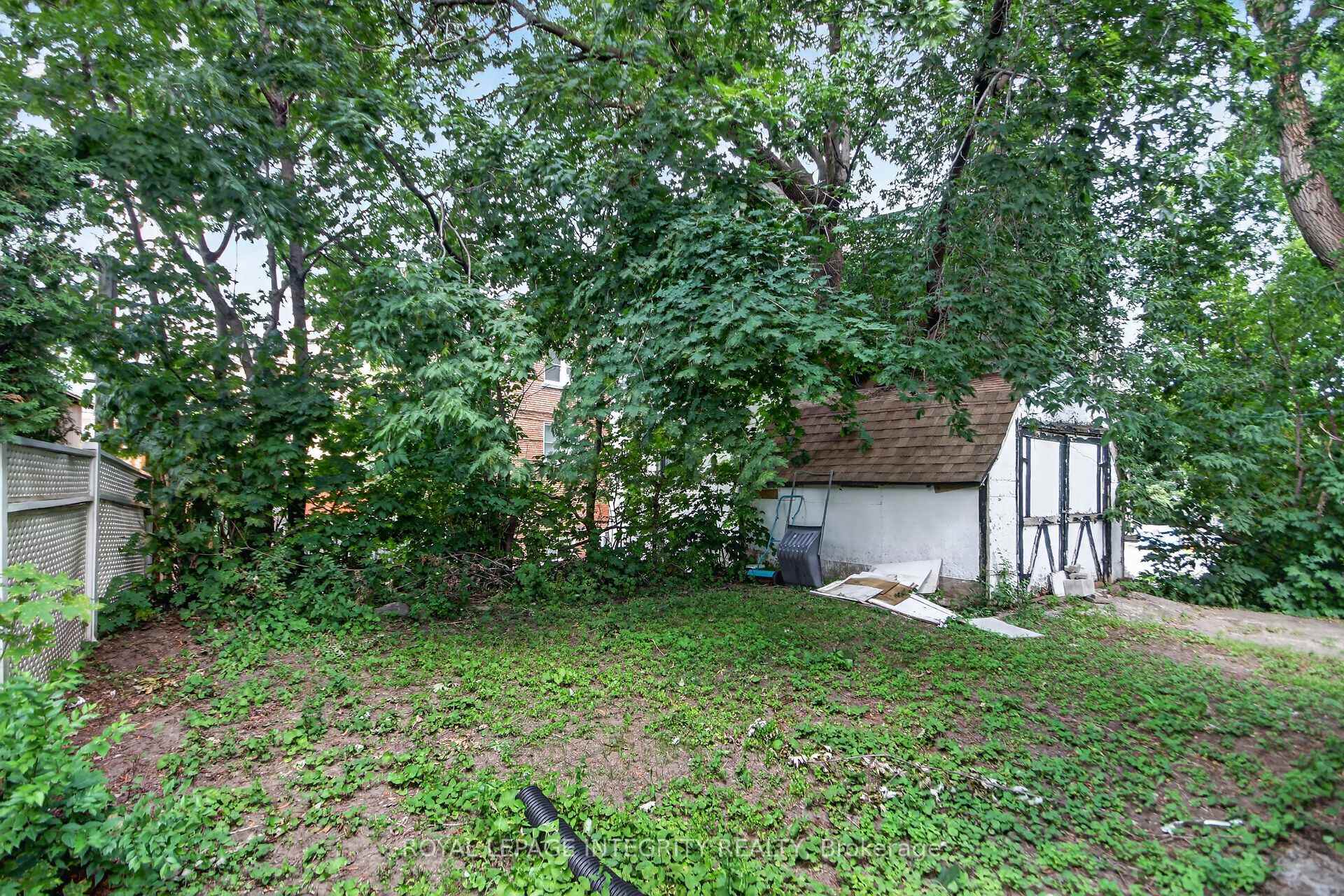 Photo 11 of 173 Genest Street, Ottawa, Vanier — HOMEH