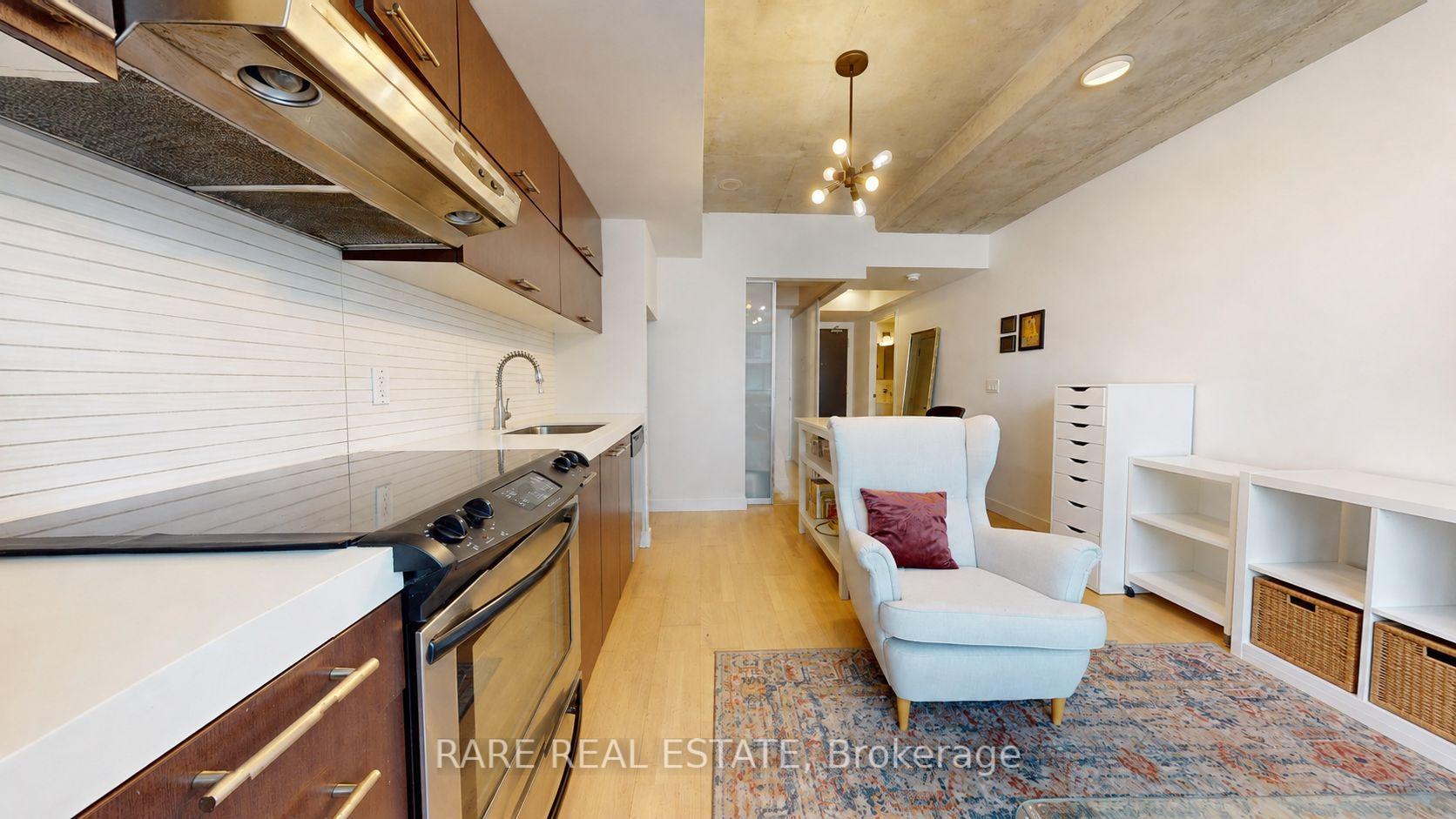 Photo 5 of Unit 621, 55 Stewart Street, Toronto, Waterfront Communities — HOMEH