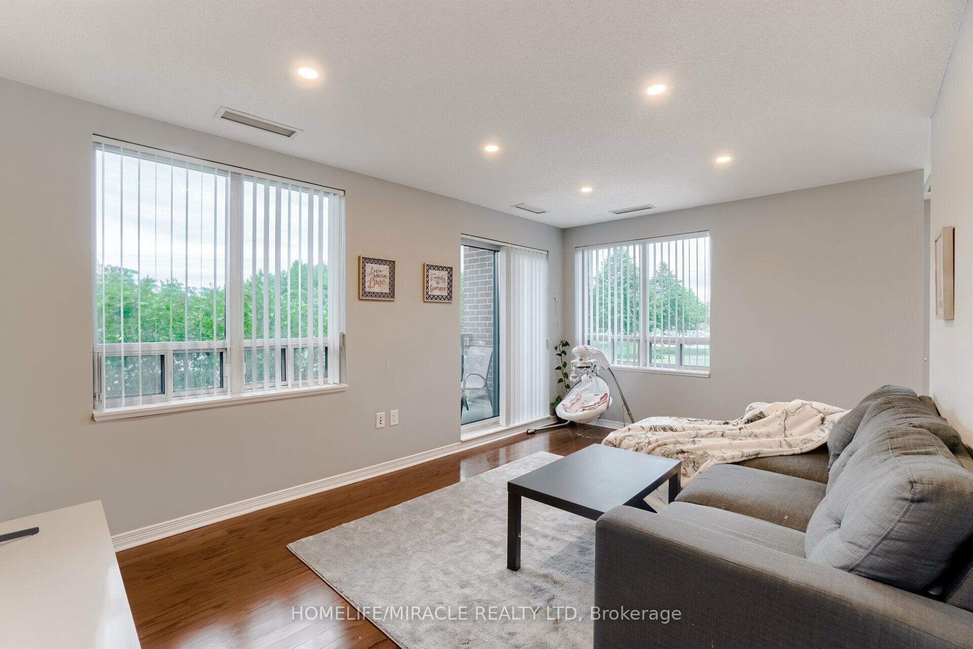 Photo 7 of Unit 105, 55 Via Rosedale Road, Brampton, Sandringham-Wellington — HOMEH