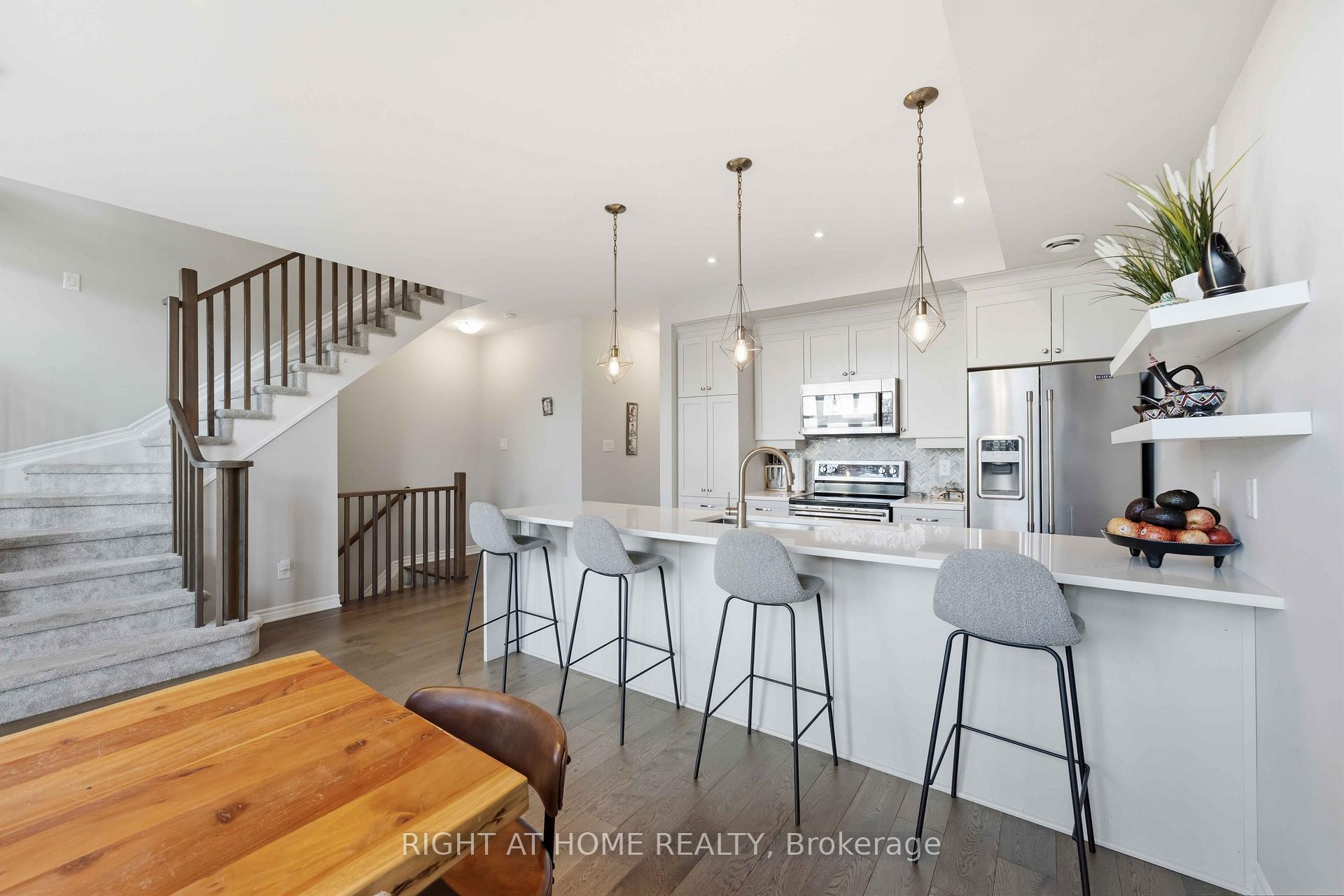Photo 13 of Unit 98, 264 Pembina Private, Ottawa, Riverside South/Gloucester Glen — HOMEH