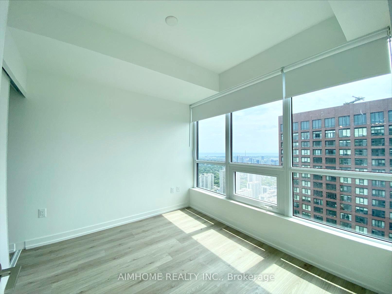 Photo 5 of Unit 4902, 395 Bloor Street E, Toronto, North St. James Town — HOMEH
