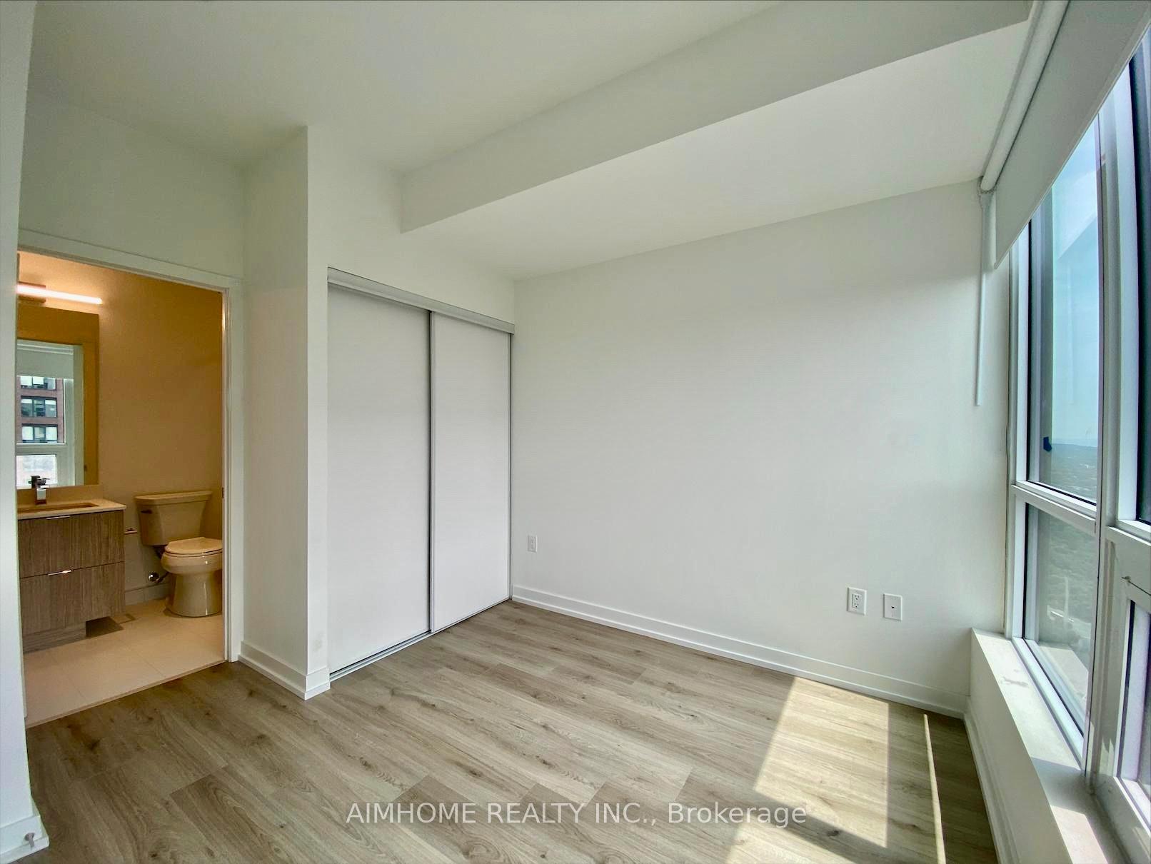 Photo 6 of Unit 4902, 395 Bloor Street E, Toronto, North St. James Town — HOMEH