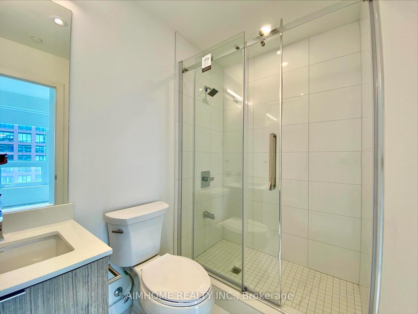 Photo 7 of Unit 4902, 395 Bloor Street E, Toronto, North St. James Town — HOMEH