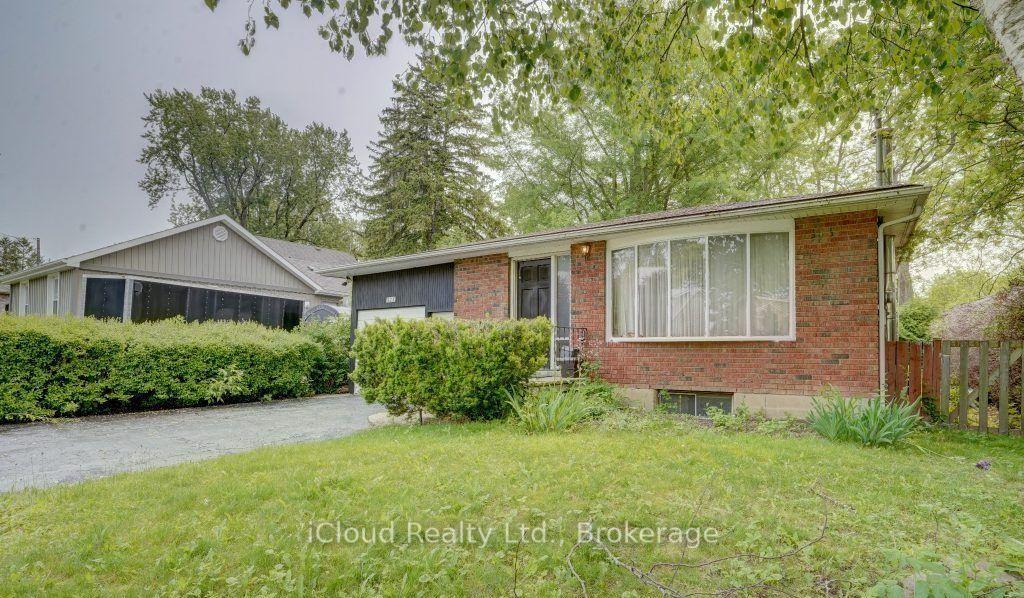 Photo 2 of 325 Dyson Road, Pickering, Rosebank — HOMEH