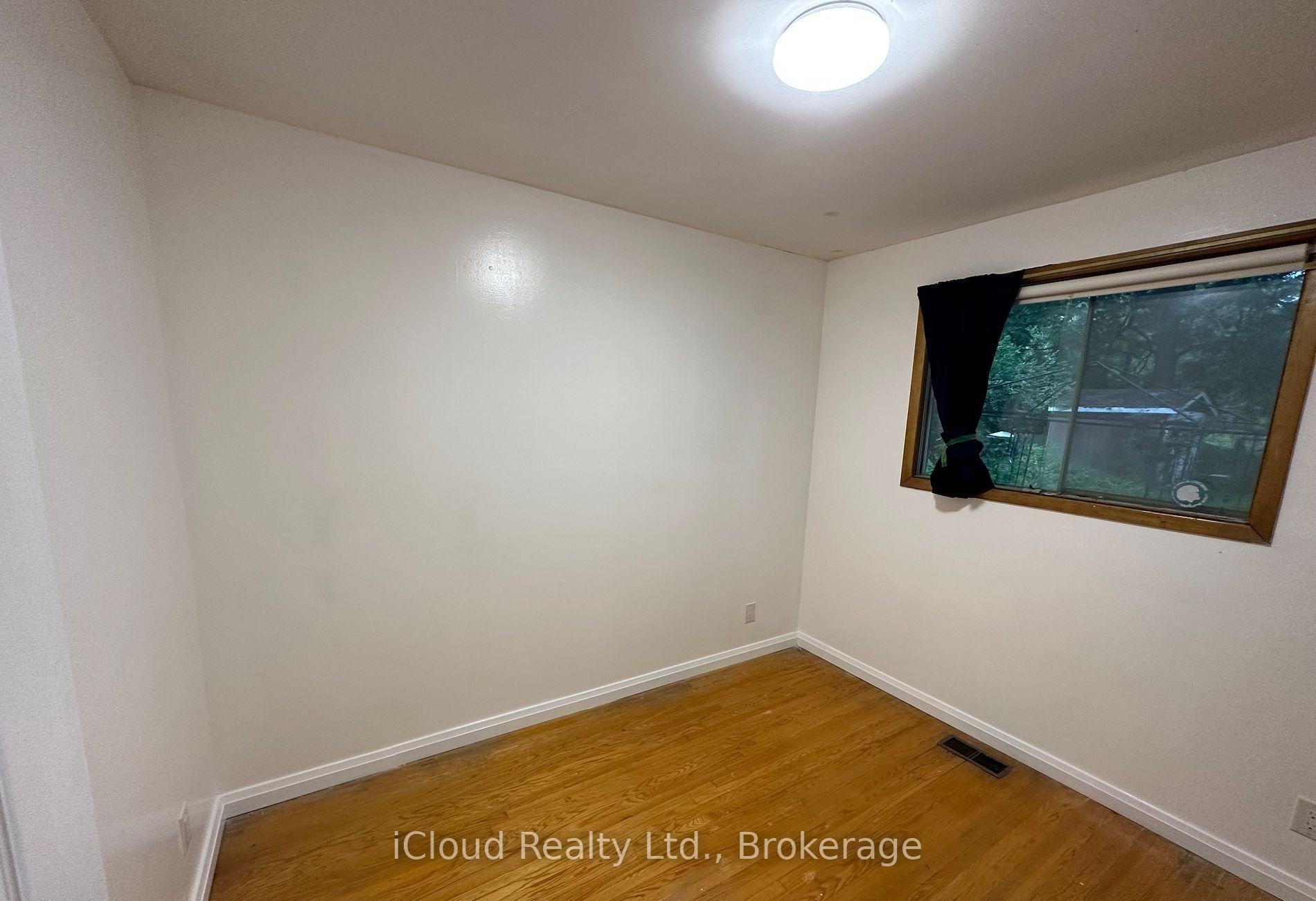 Photo 10 of 325 Dyson Road, Pickering, Rosebank — HOMEH
