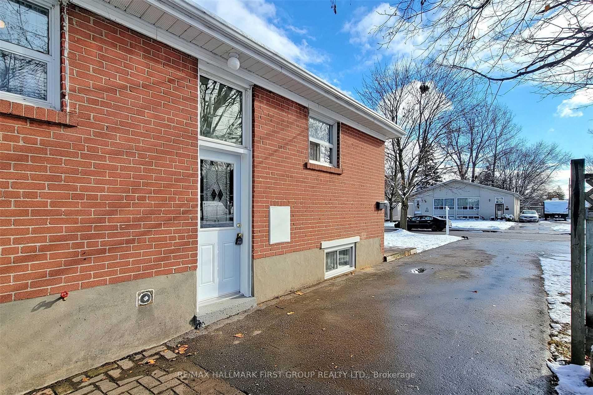 Photo 2 of Unit Basement, 62 Ambassador Drive, Ajax, South East — HOMEH