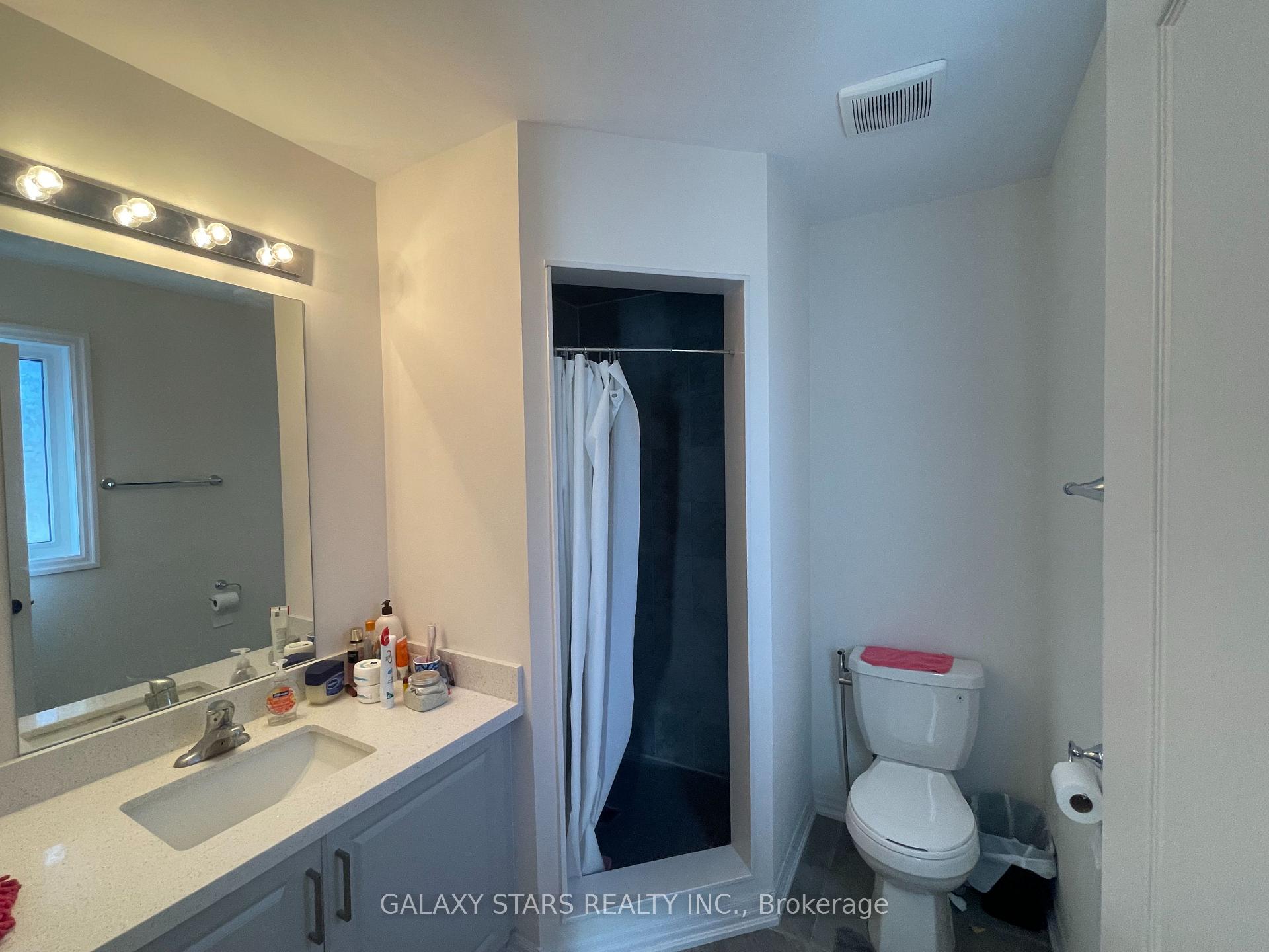 Photo 9 of 40 Dobson Street, Kawartha Lakes, Lindsay — HOMEH