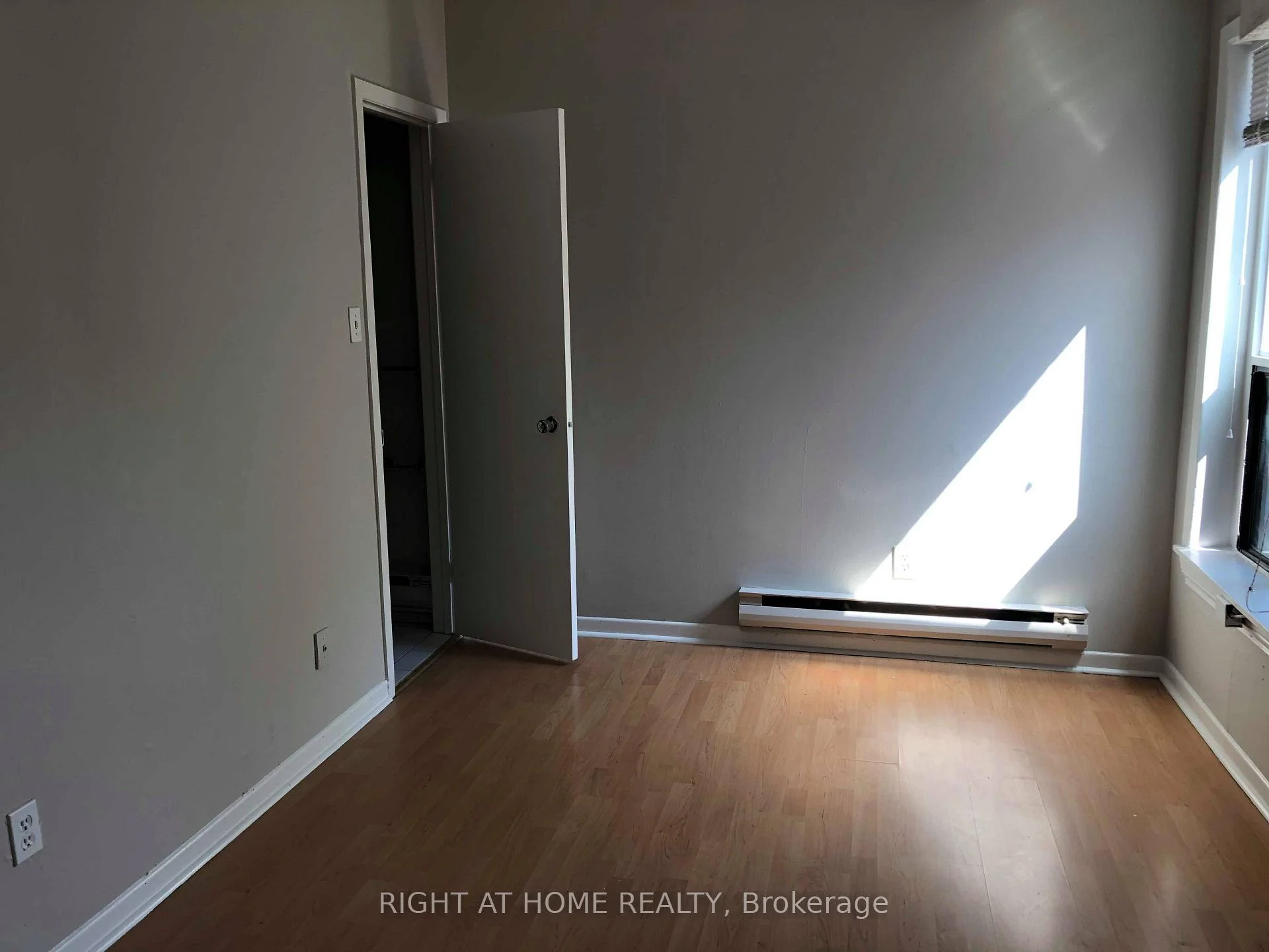 Photo 6 of Unit #202, 27 Hamilton Street, Toronto, South Riverdale — HOMEH