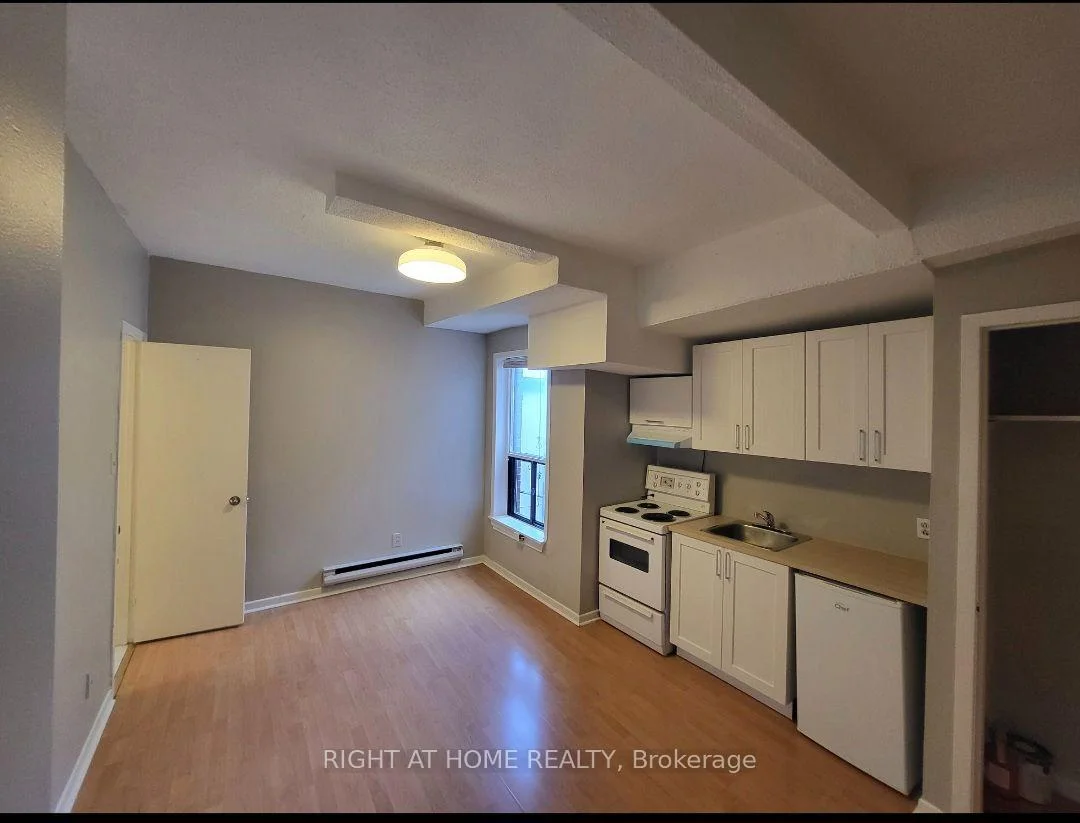 Photo 7 of Unit #202, 27 Hamilton Street, Toronto, South Riverdale — HOMEH