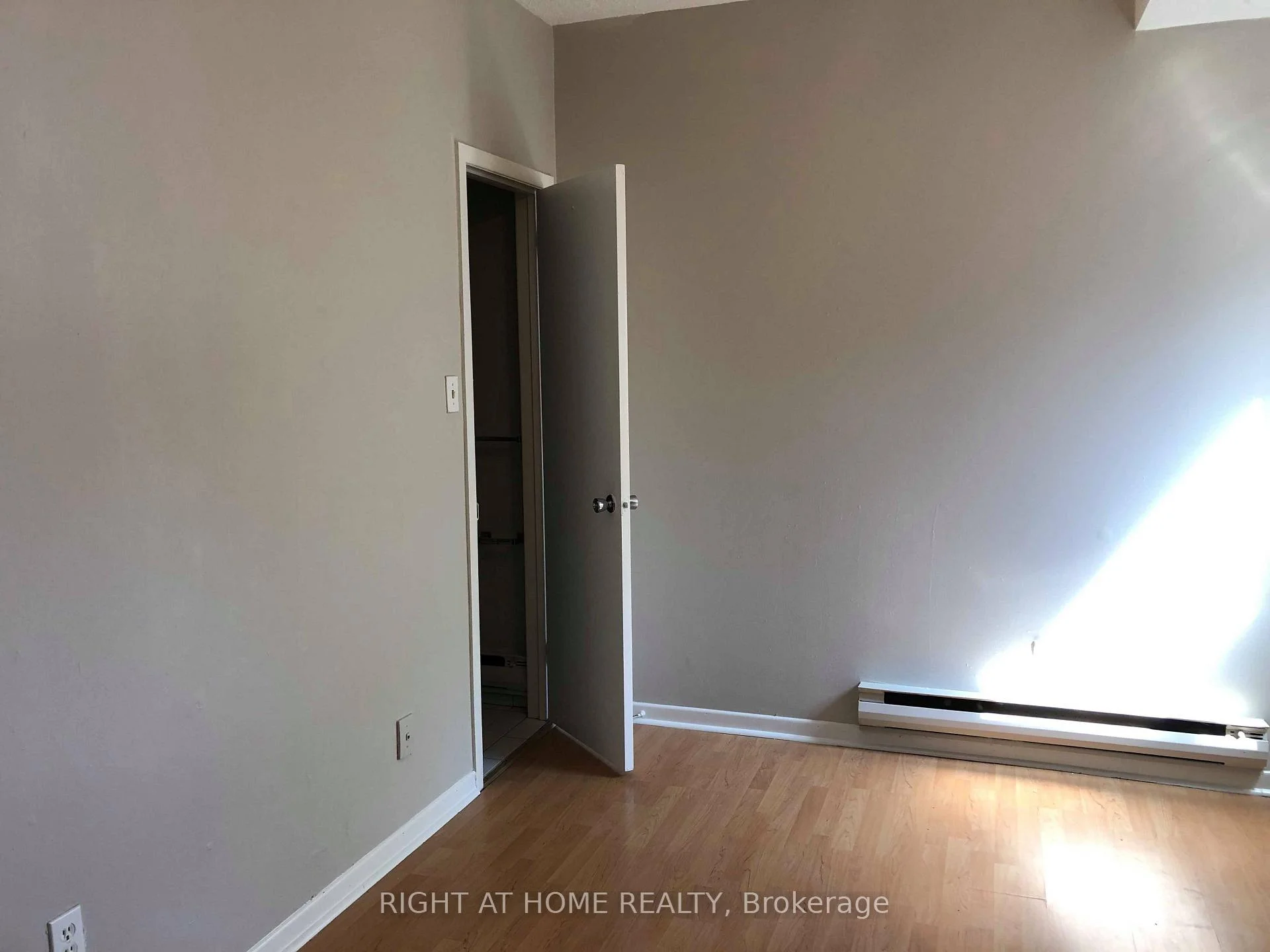 Photo 11 of Unit #202, 27 Hamilton Street, Toronto, South Riverdale — HOMEH