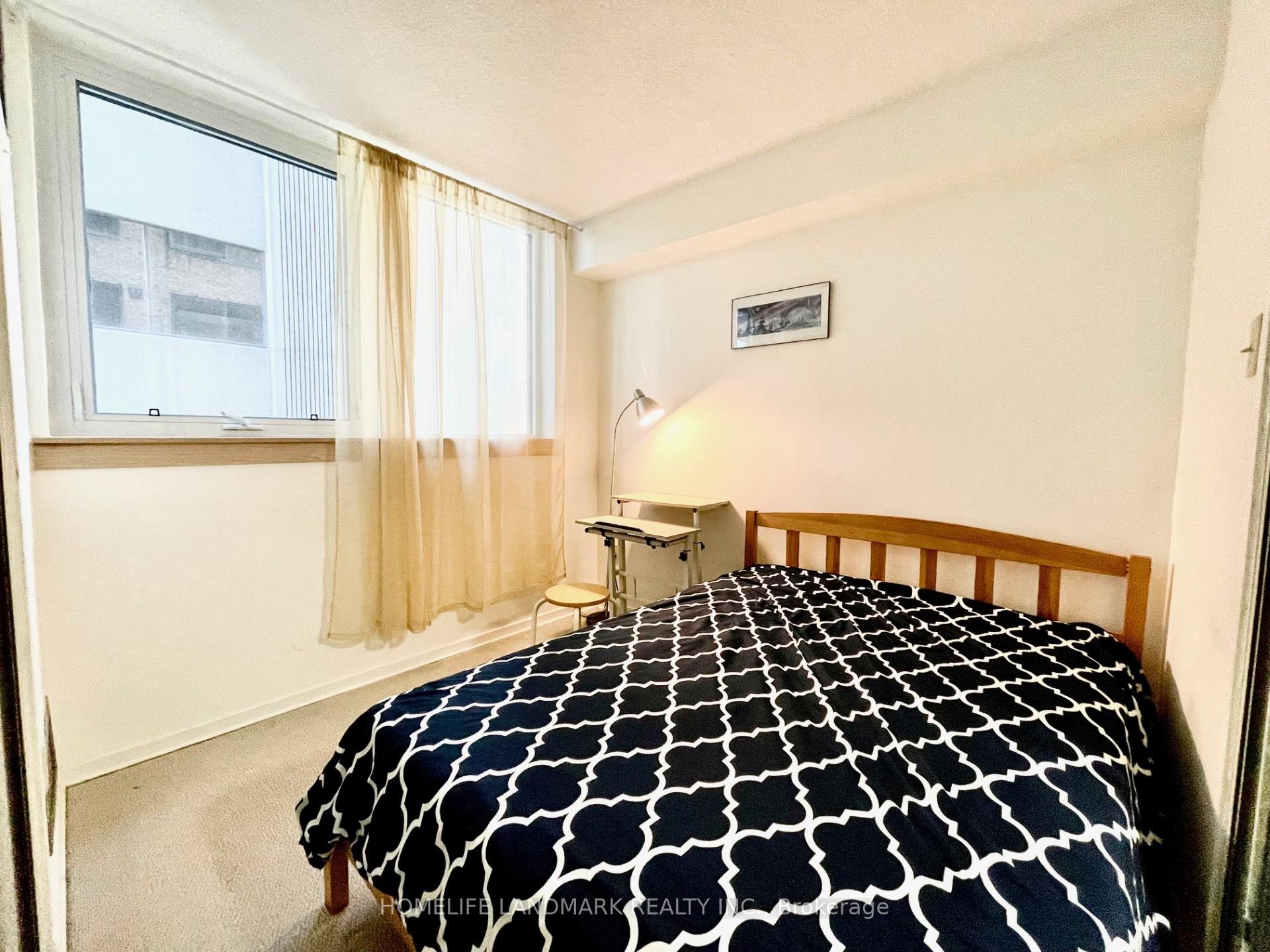 Photo 5 of Unit 613, 1055 Bay Street, Toronto, Bay Street Corridor — HOMEH