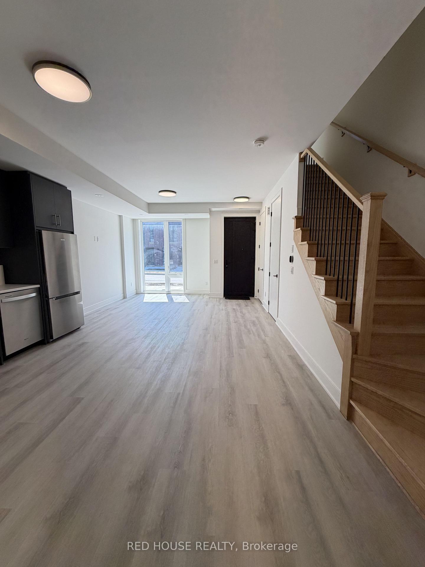 Photo 5 of 152 Everett Common, St. Catharines, Oakdale — HOMEH