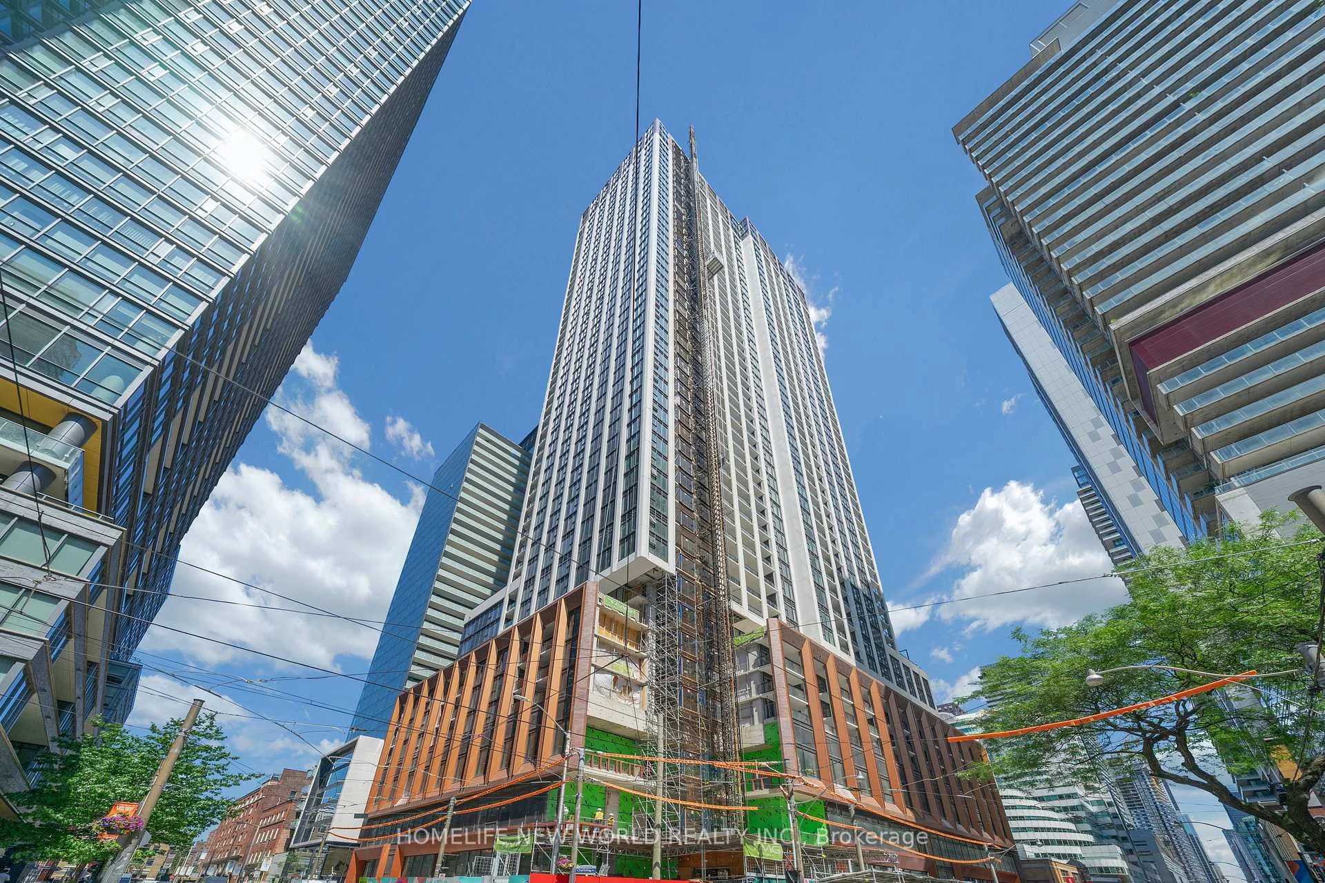 Photo 1 of Unit 2012, 400 King Street W, Toronto, Waterfront Communities — HOMEH
