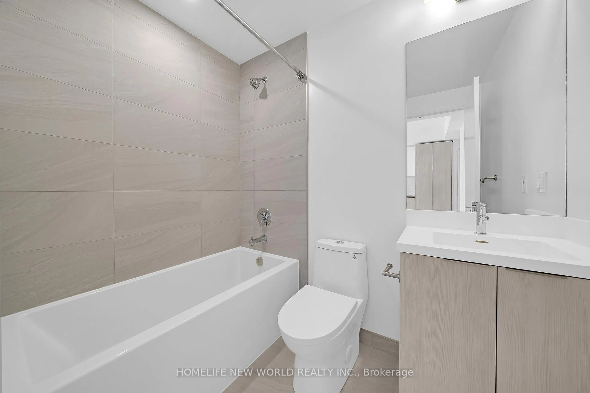 Photo 6 of Unit 2012, 400 King Street W, Toronto, Waterfront Communities — HOMEH