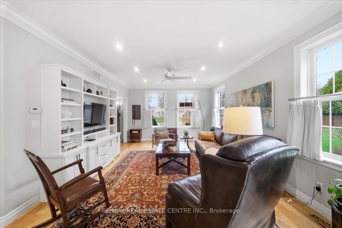 Photo 23 of 653 Glen Morris Road W, Brant, South Dumfries — HOMEH