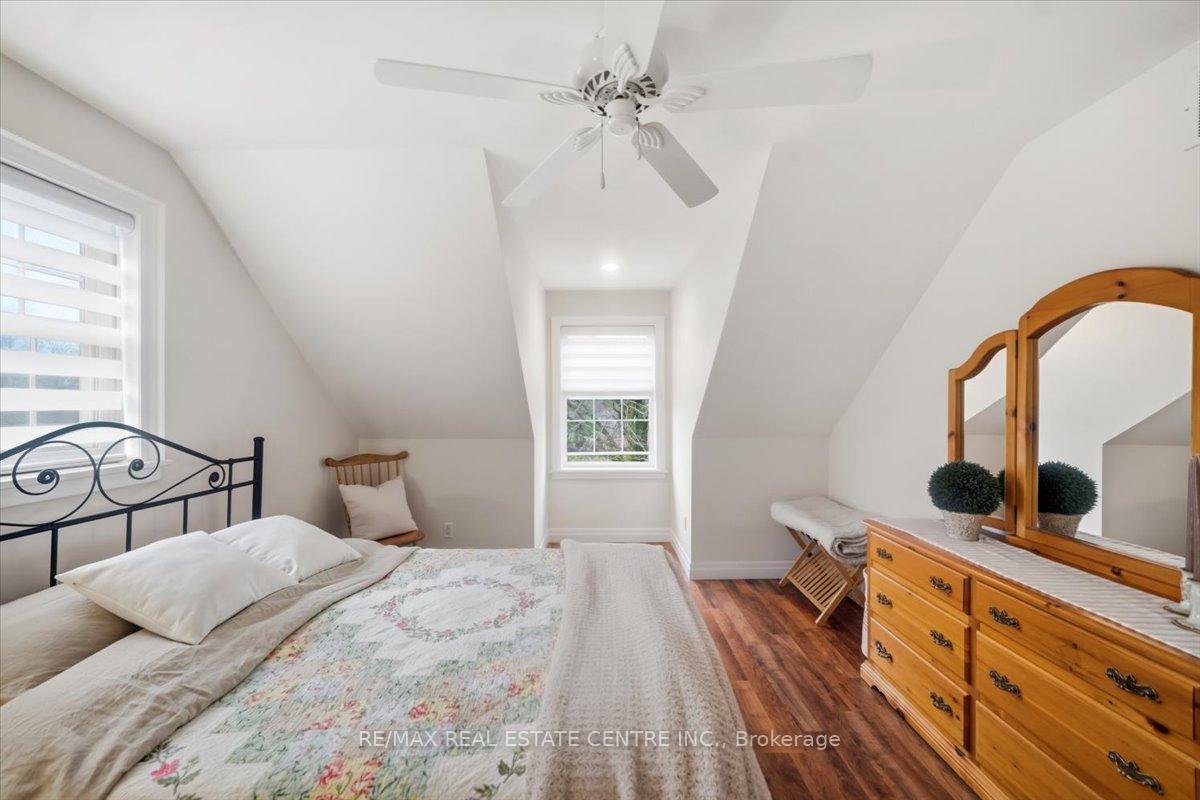 Photo 25 of 653 Glen Morris Road W, Brant, South Dumfries — HOMEH