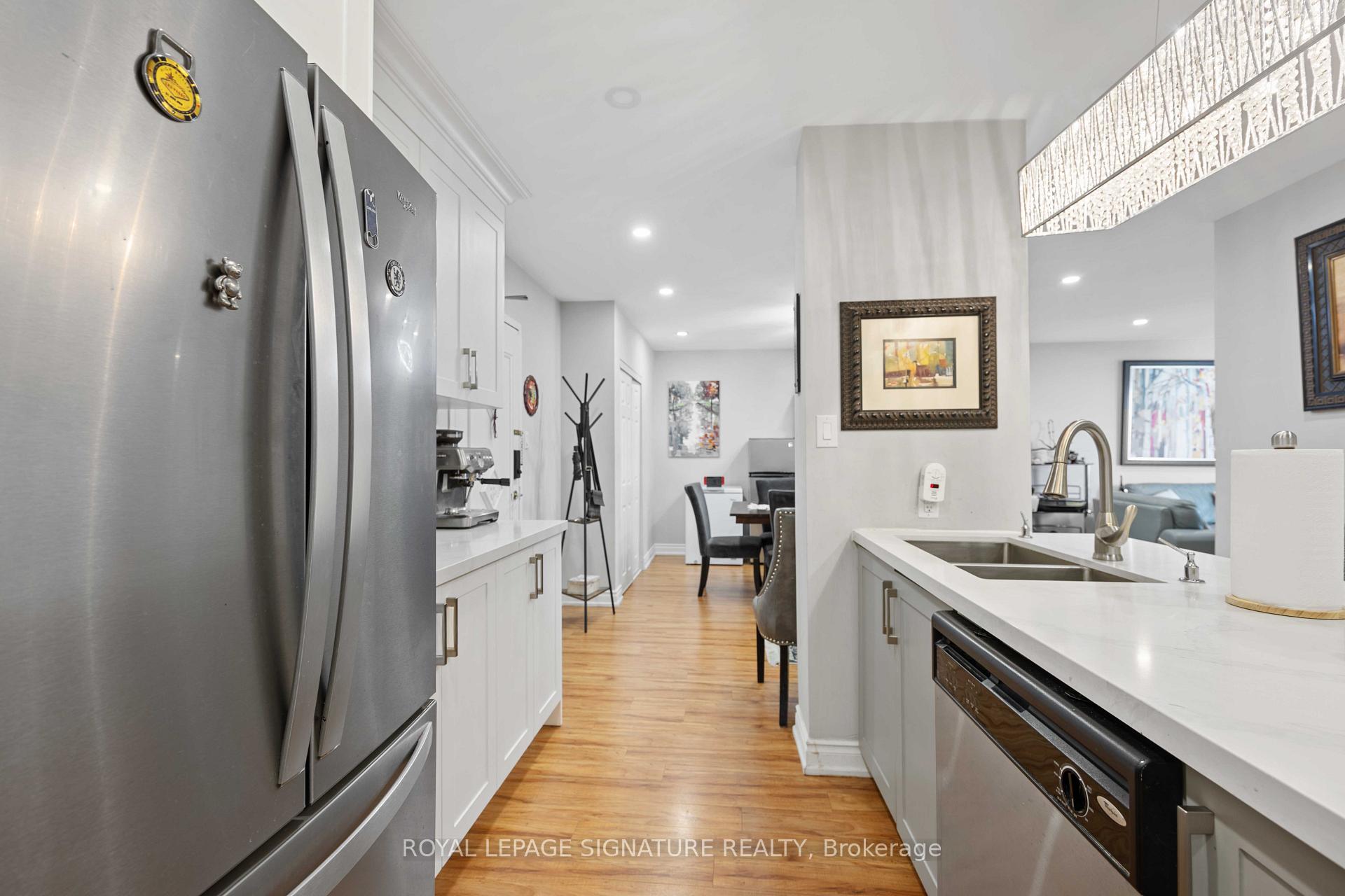 Photo 6 of Unit 2315, 320 Dixon Road, Etobicoke, Kingsview Village-The Westway — HOMEH