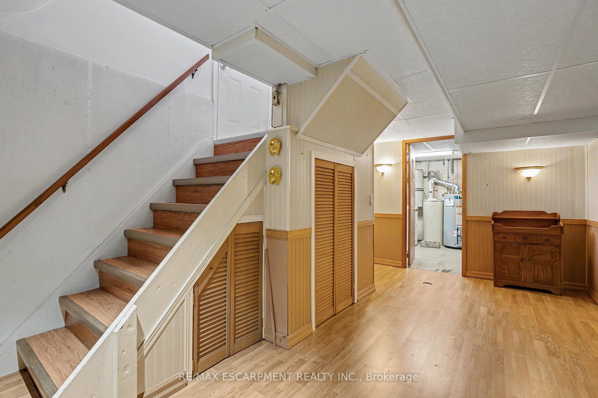 Photo 11 of 87 Mcdonald Avenue, Thorold, Thorold Downtown — HOMEH