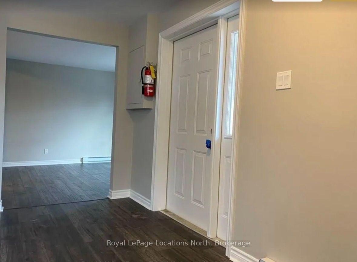 Photo 5 of Unit Unit 2, 30 Pine Street, Collingwood — HOMEH