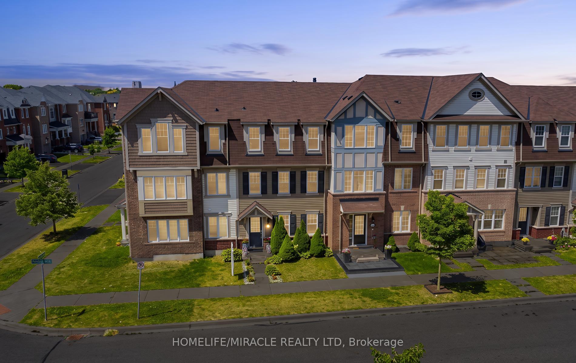 Photo 2 of 22 Crossbill Road, Brampton, Northwest Brampton — HOMEH