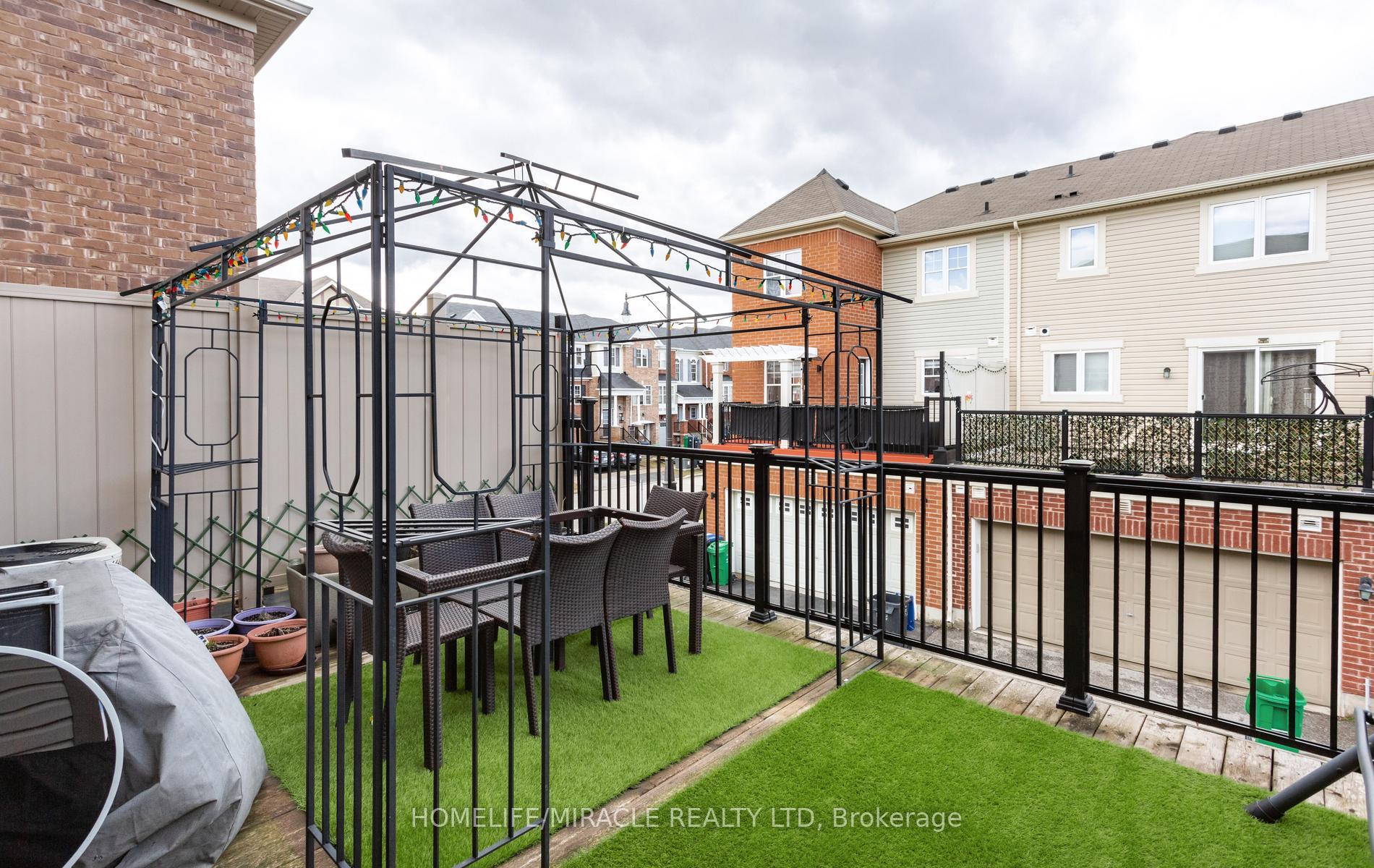 Photo 34 of 22 Crossbill Road, Brampton, Northwest Brampton — HOMEH
