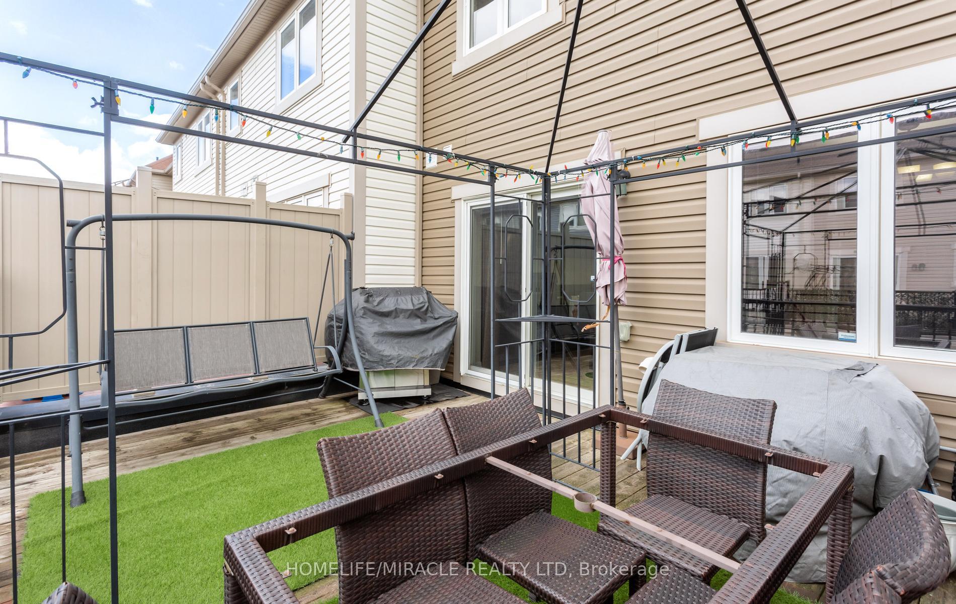 Photo 36 of 22 Crossbill Road, Brampton, Northwest Brampton — HOMEH