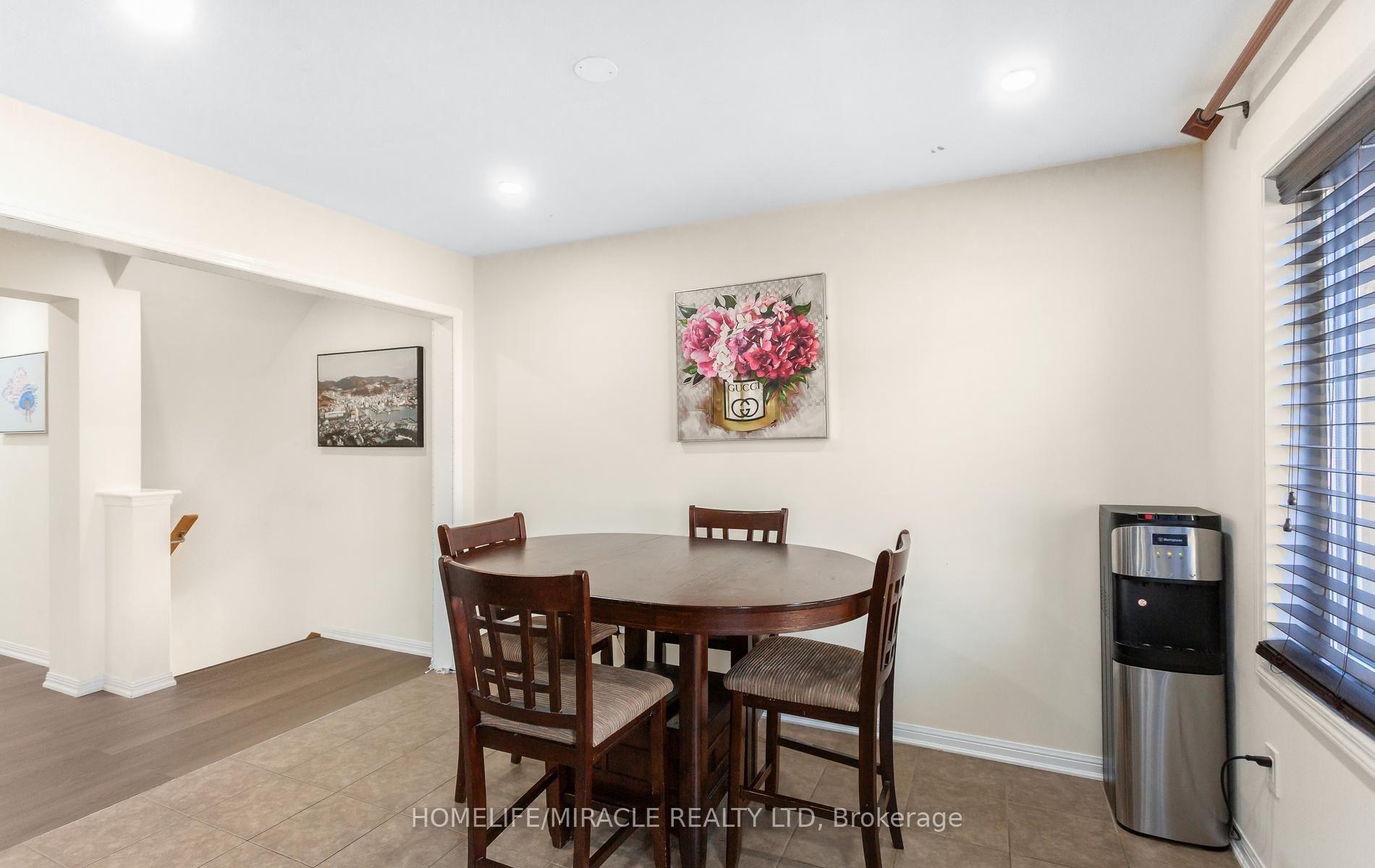Photo 39 of 22 Crossbill Road, Brampton, Northwest Brampton — HOMEH