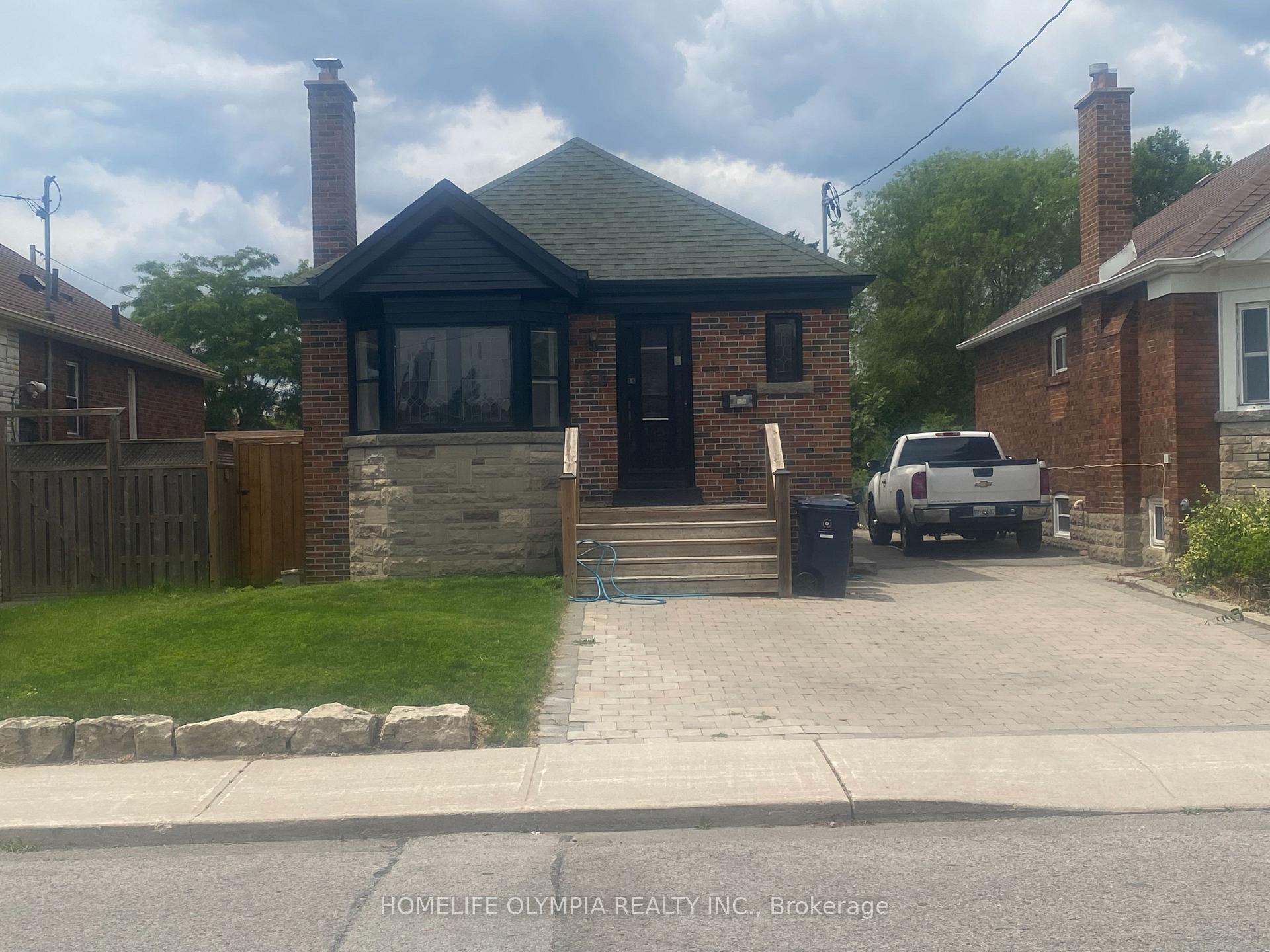 Photo 2 of 36 Athlone Road, Toronto, East York — HOMEH