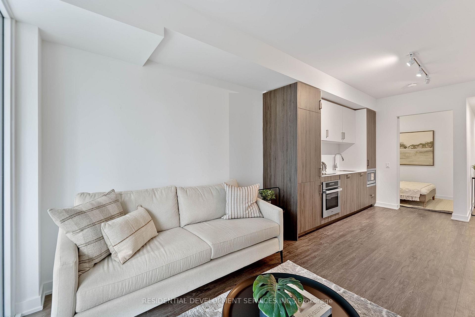 Photo 13 of Unit 815, 88 Queen Street, Toronto, Church-Yonge Corridor — HOMEH