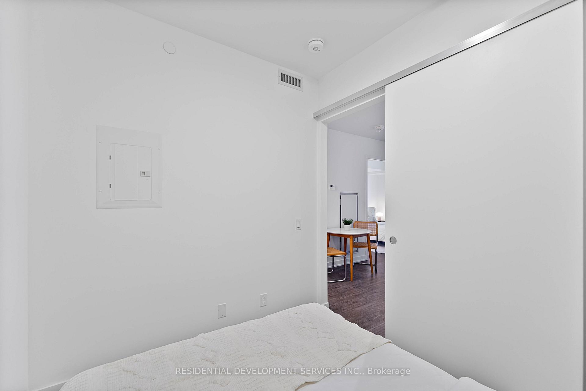 Photo 21 of Unit 815, 88 Queen Street, Toronto, Church-Yonge Corridor — HOMEH