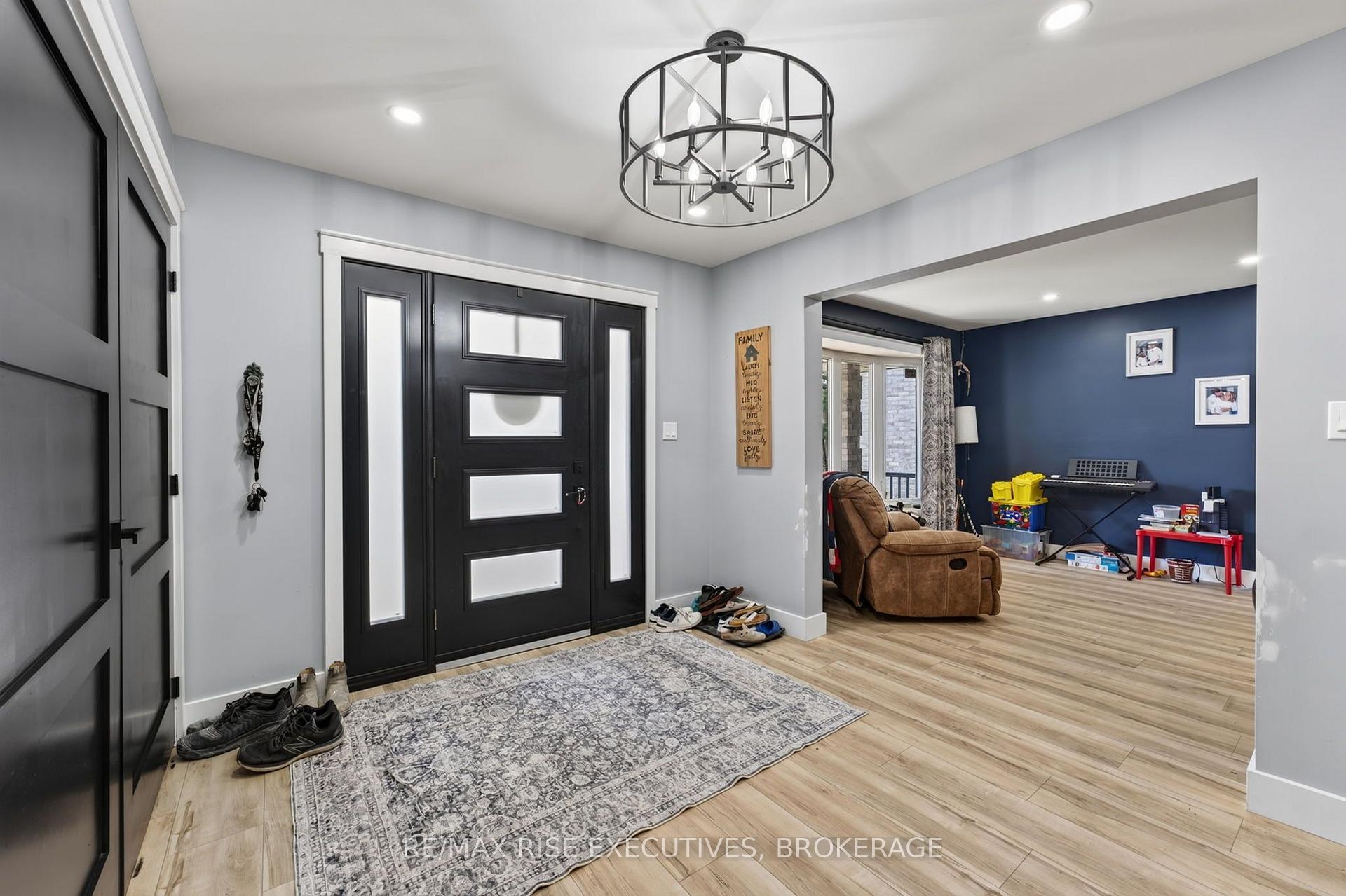 Photo 3 of 617 Rivermeade Avenue, Kingston, East Gardiners Rd — HOMEH