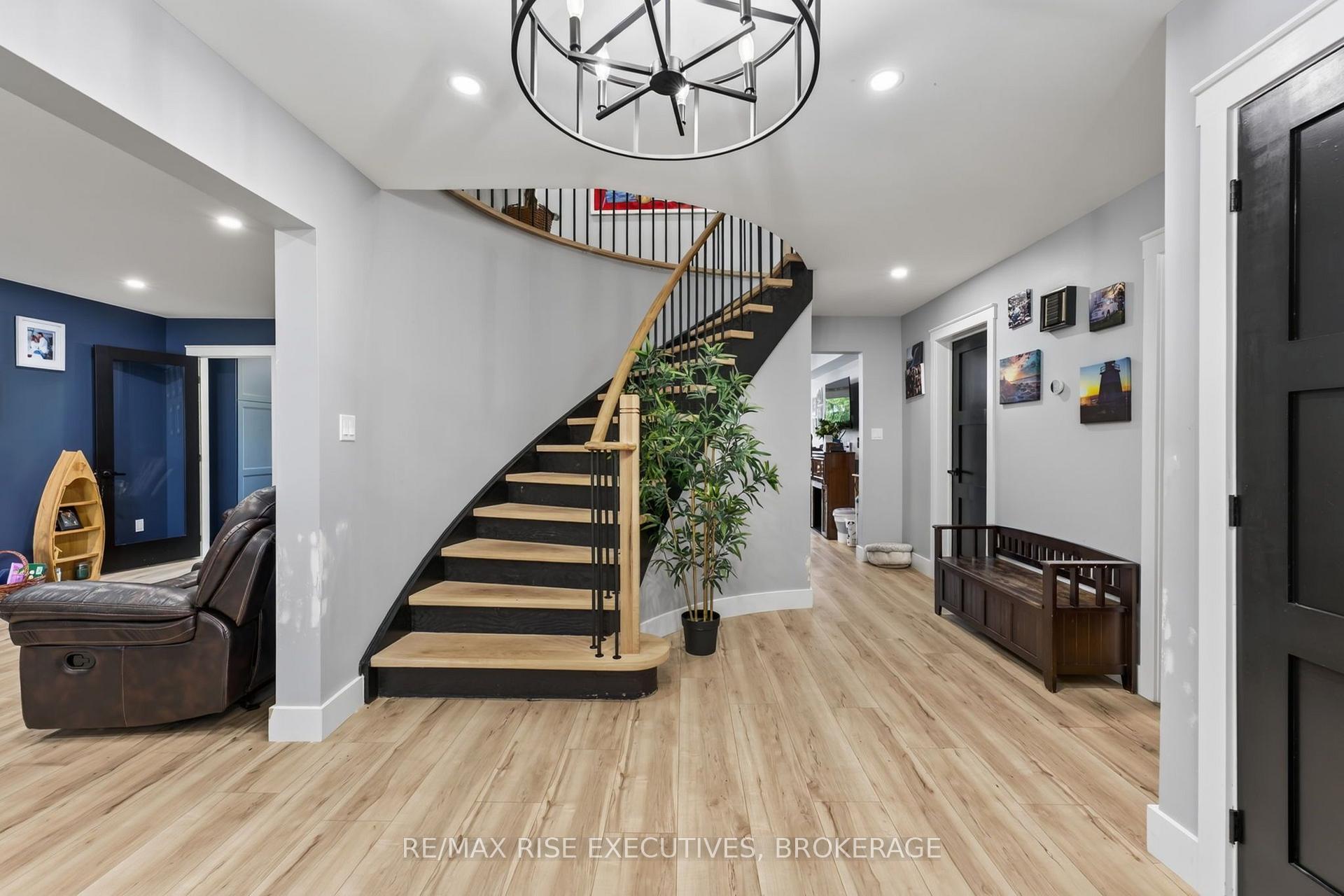 Photo 4 of 617 Rivermeade Avenue, Kingston, East Gardiners Rd — HOMEH