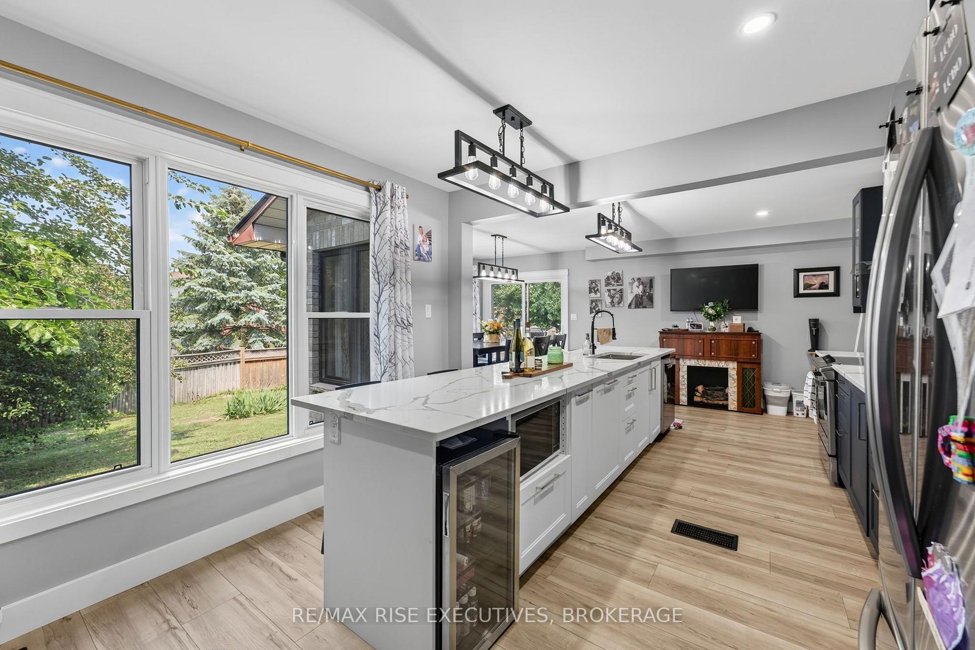 Photo 7 of 617 Rivermeade Avenue, Kingston, East Gardiners Rd — HOMEH