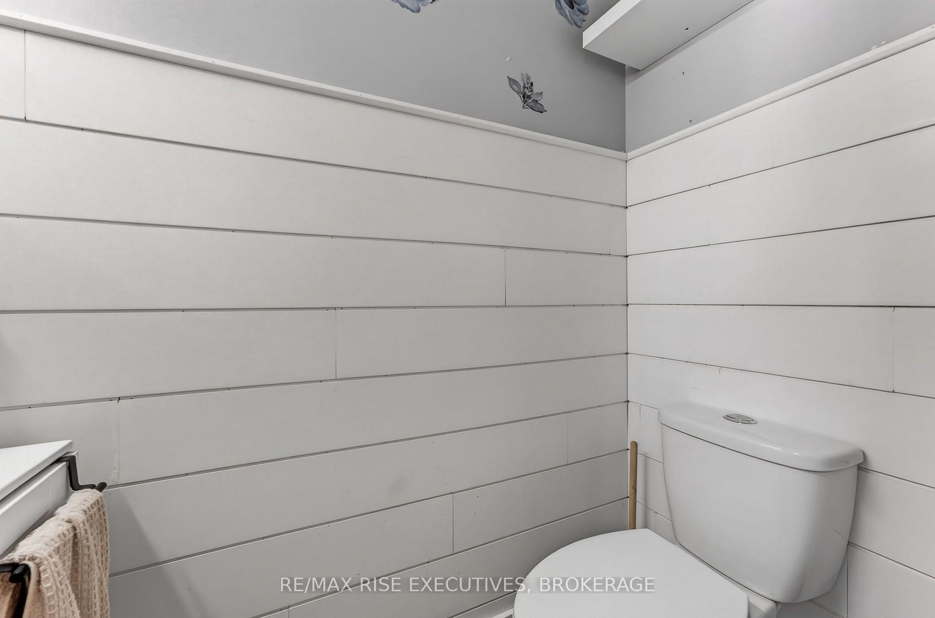 Photo 18 of 617 Rivermeade Avenue, Kingston, East Gardiners Rd — HOMEH