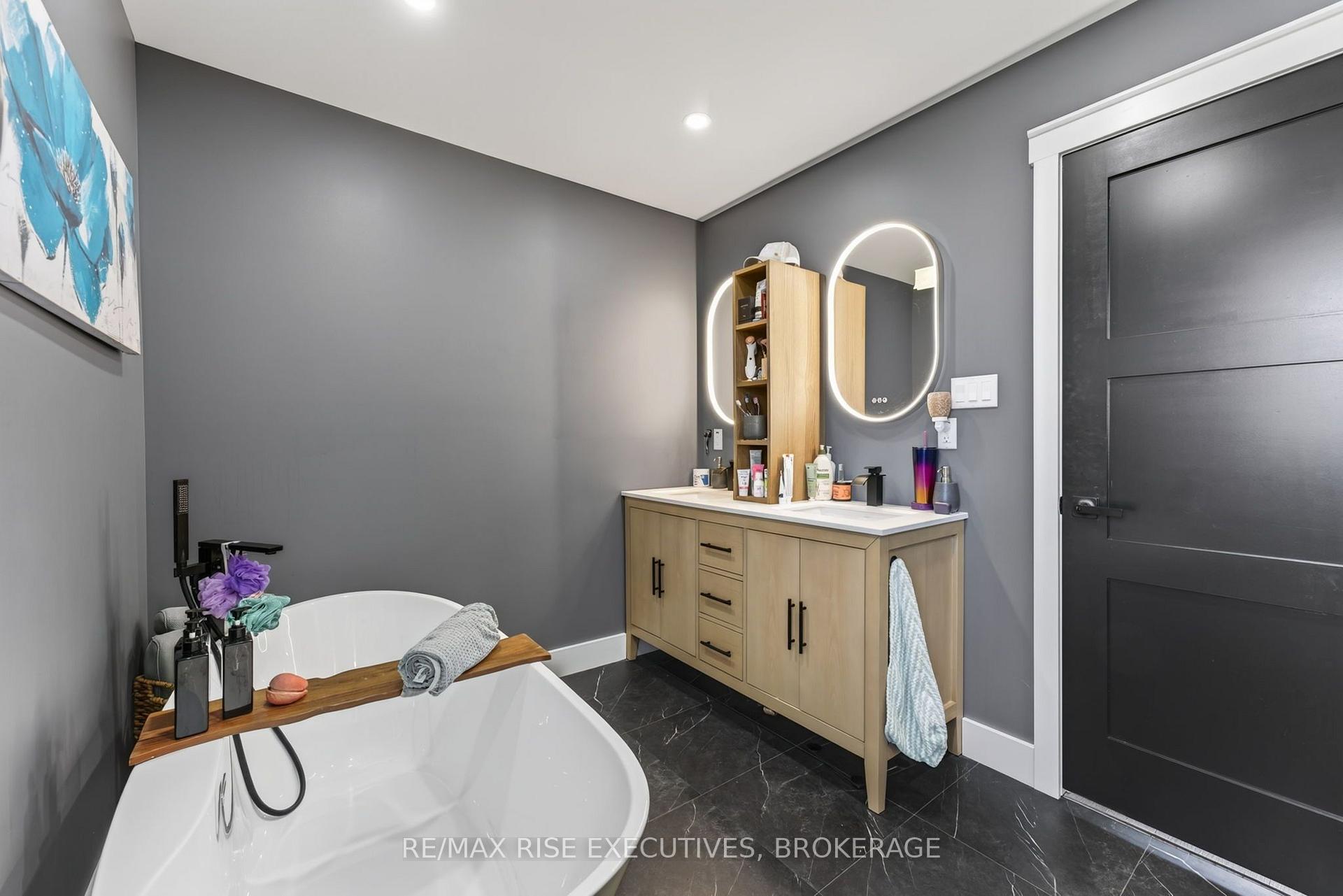 Photo 23 of 617 Rivermeade Avenue, Kingston, East Gardiners Rd — HOMEH