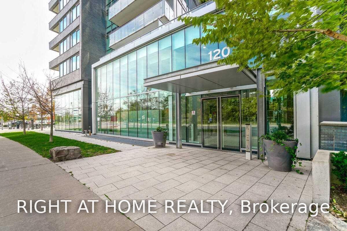 Photo 3 of Unit N821, 120 Bayview Avenue, Toronto, Waterfront Communities — HOMEH