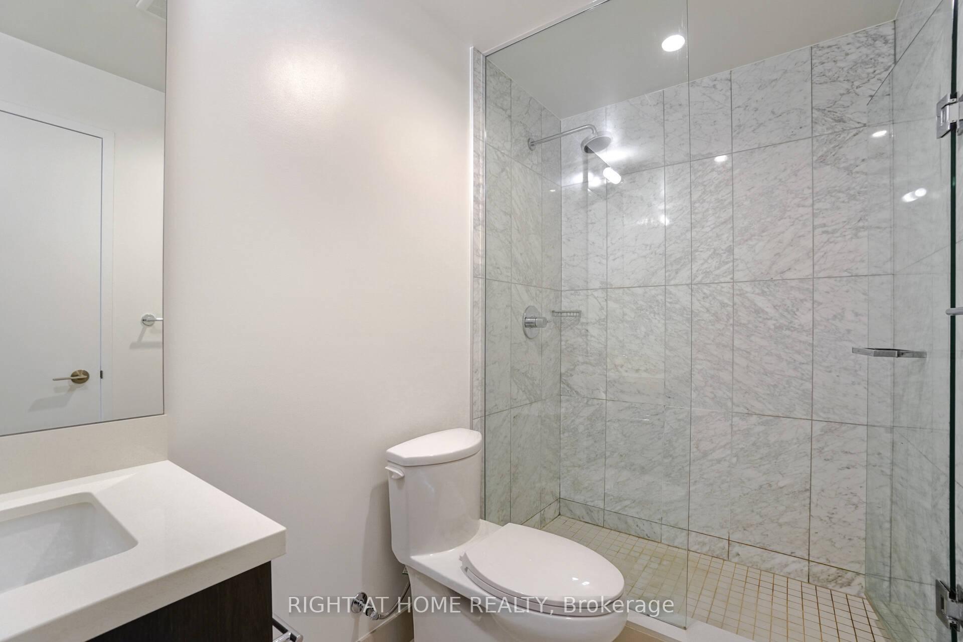 Photo 18 of Unit N821, 120 Bayview Avenue, Toronto, Waterfront Communities — HOMEH