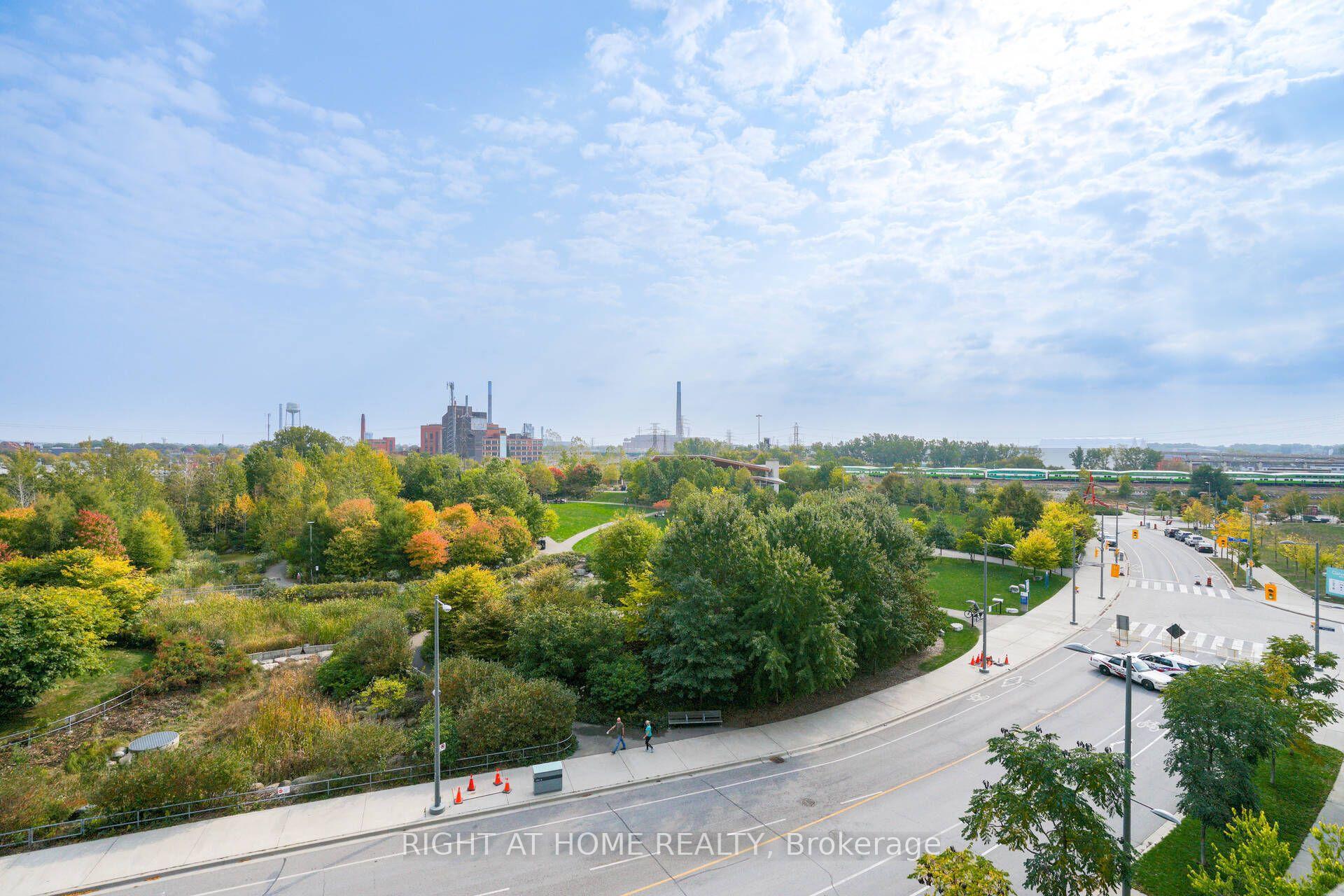 Photo 35 of Unit N821, 120 Bayview Avenue, Toronto, Waterfront Communities — HOMEH