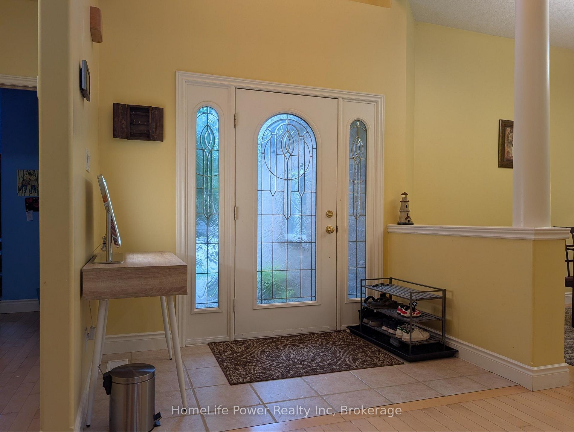 Photo 10 of 228 The Lions Gate, Waterloo, Beechwood — HOMEH