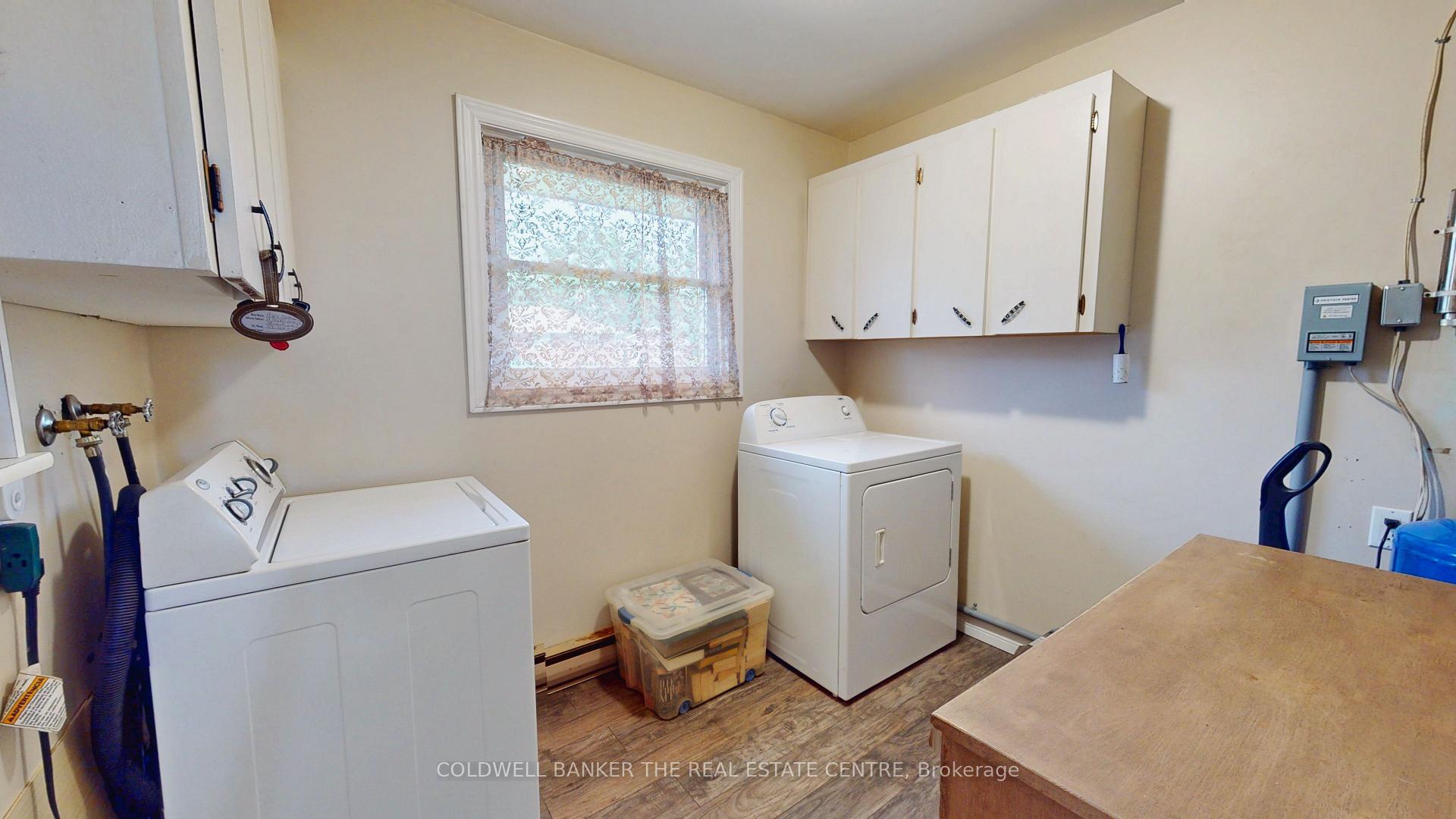Photo 15 of 17 Courtland Street, Ramara, Atherley — HOMEH
