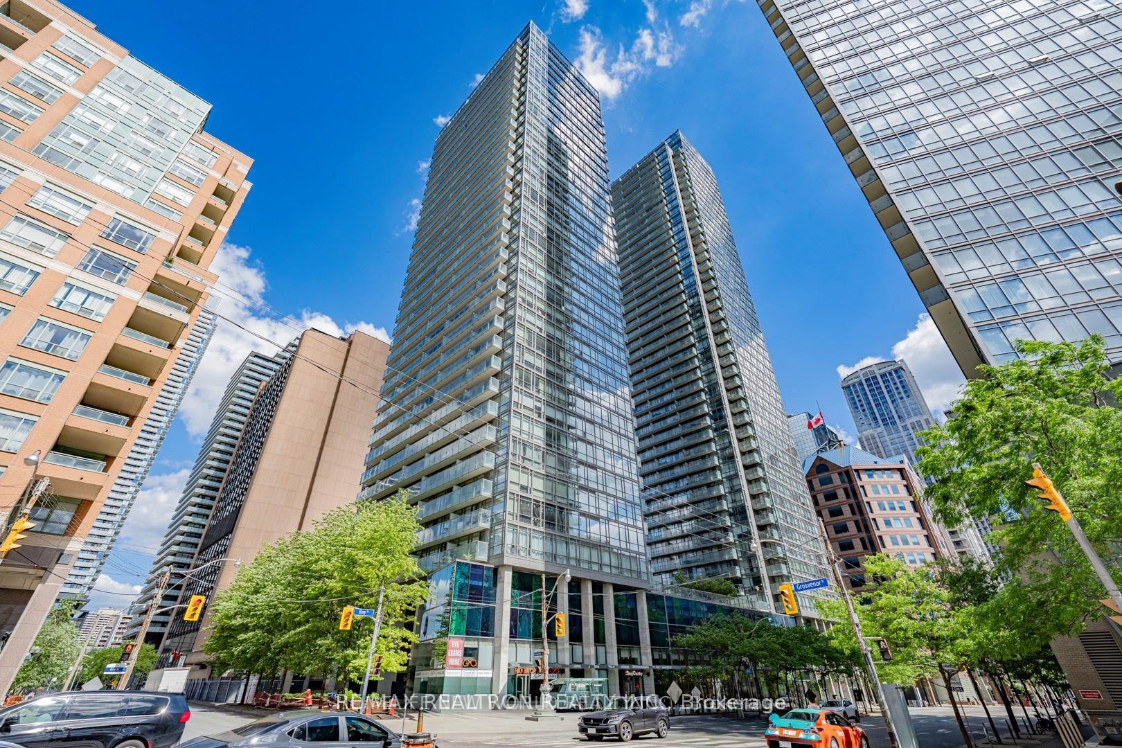 Photo 29 of Unit 2002, 37 Grosvenor Street, Toronto, Bay Street Corridor — HOMEH