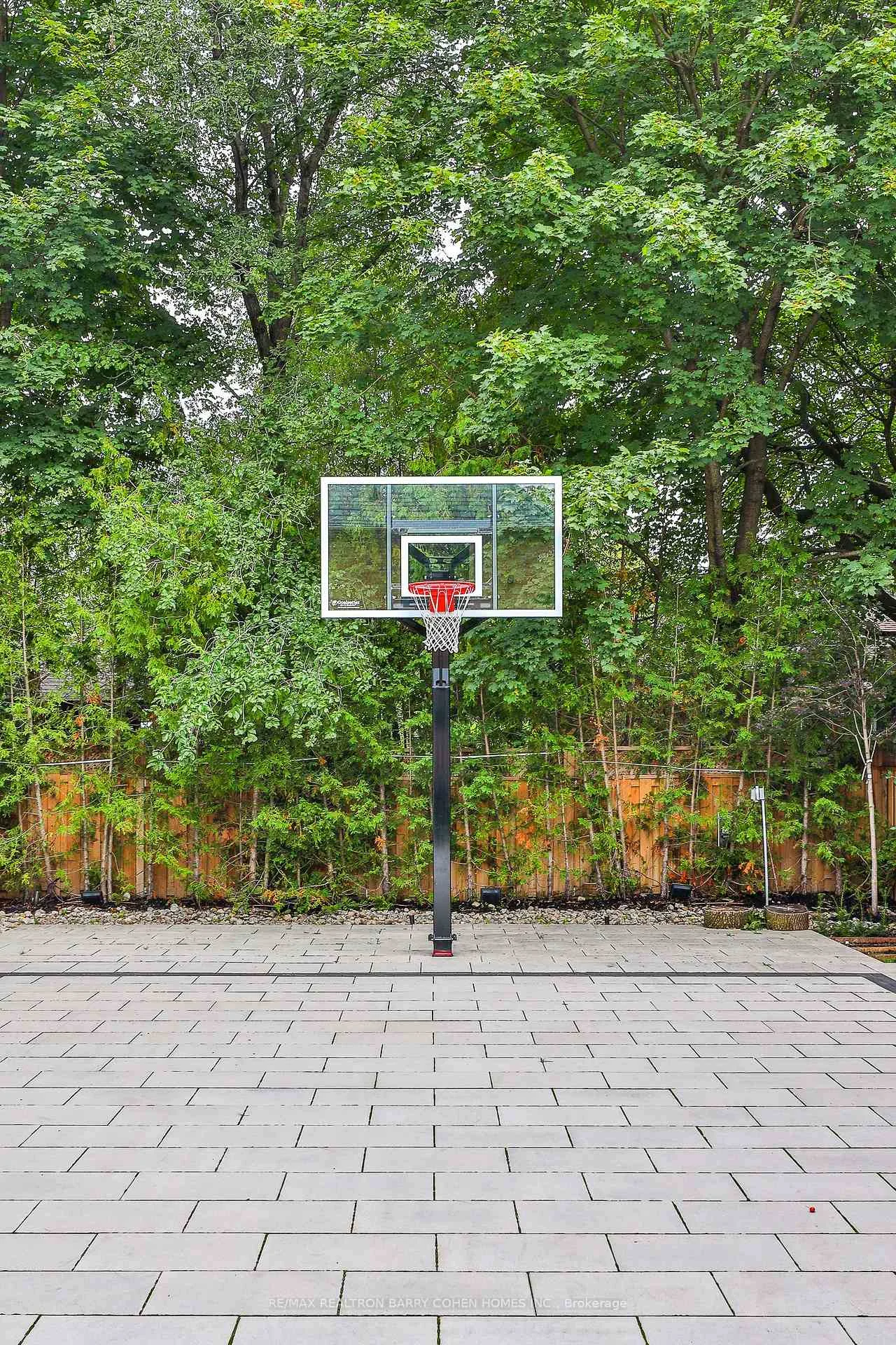 Photo 91 of 39 Arjay Crescent, North York, Bridle Path-Sunnybrook-York Mills — HOMEH