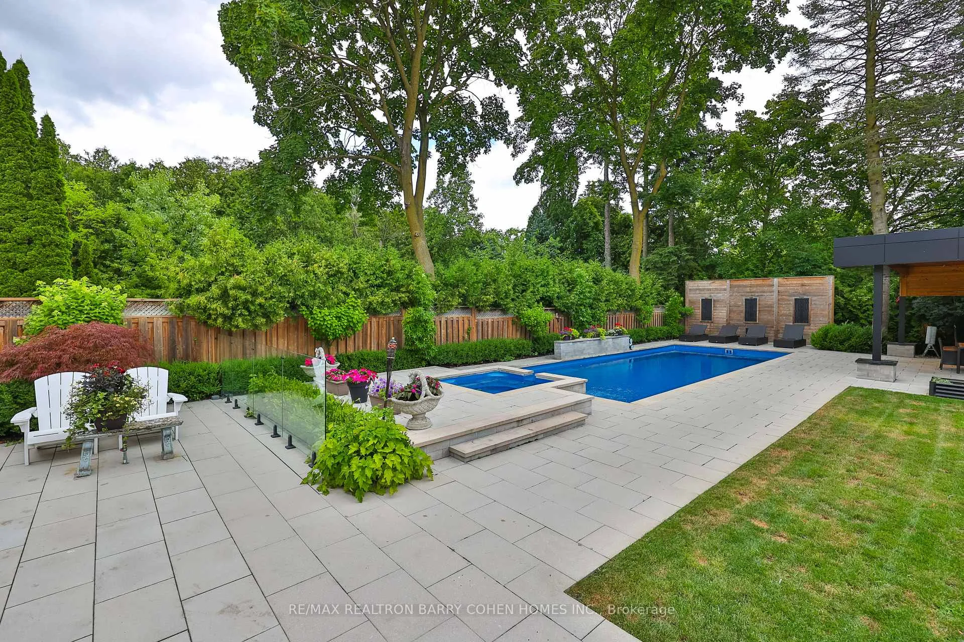 Photo 93 of 39 Arjay Crescent, North York, Bridle Path-Sunnybrook-York Mills — HOMEH