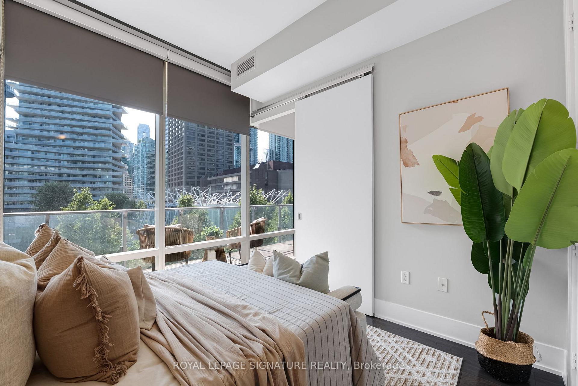 Photo 17 of Unit 337, 39 Queens Quay E, Toronto, Waterfront Communities — HOMEH